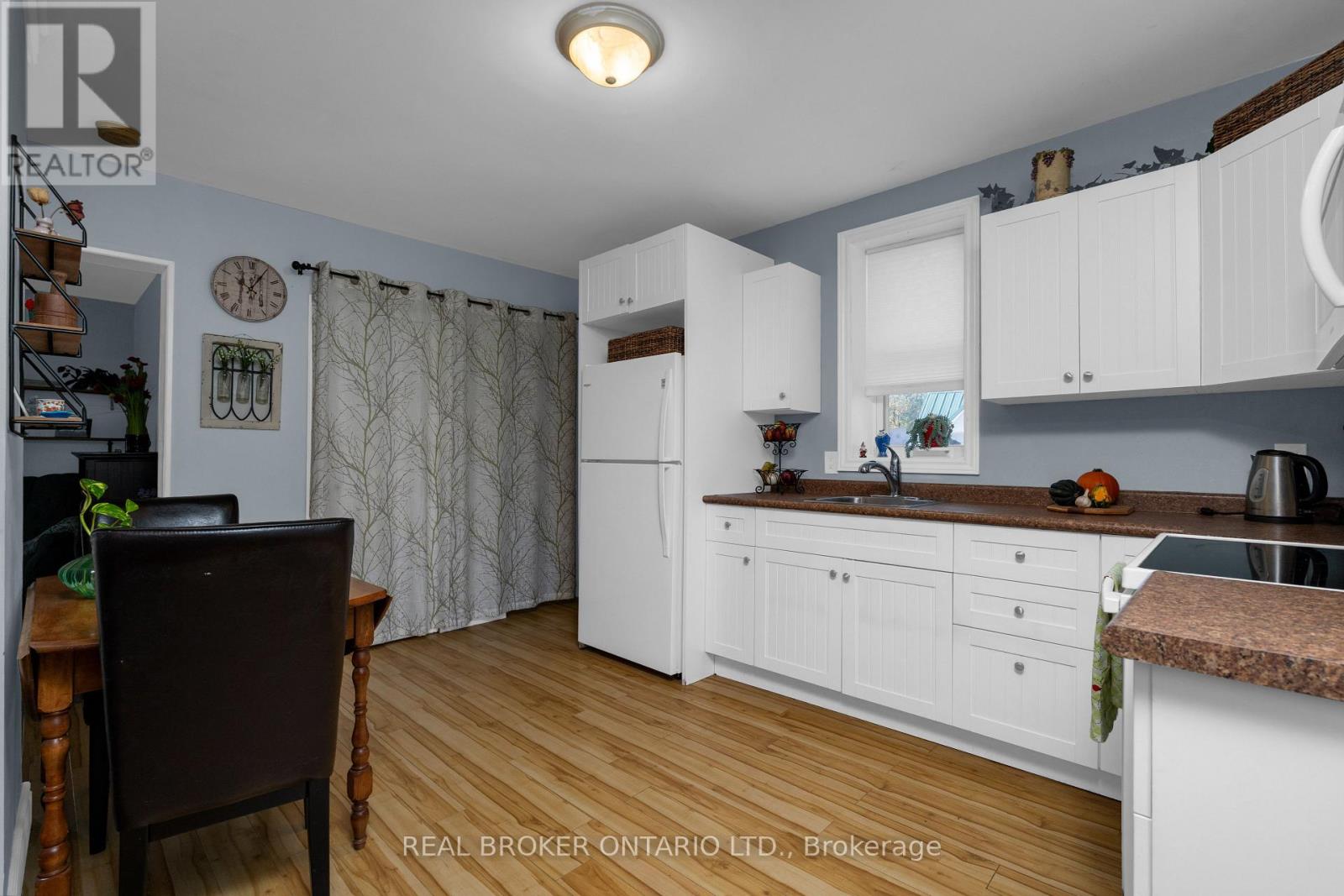 280 John Street, Orillia, Ontario  L3V 3H9 - Photo 6 - S12467241