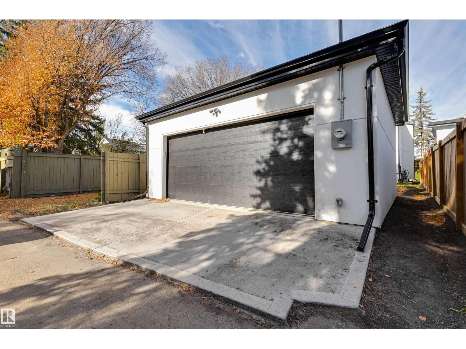 13809 Buena Vista Rd Nw, Edmonton, Alberta  T5R 5R9 - Photo 63 - E4462424