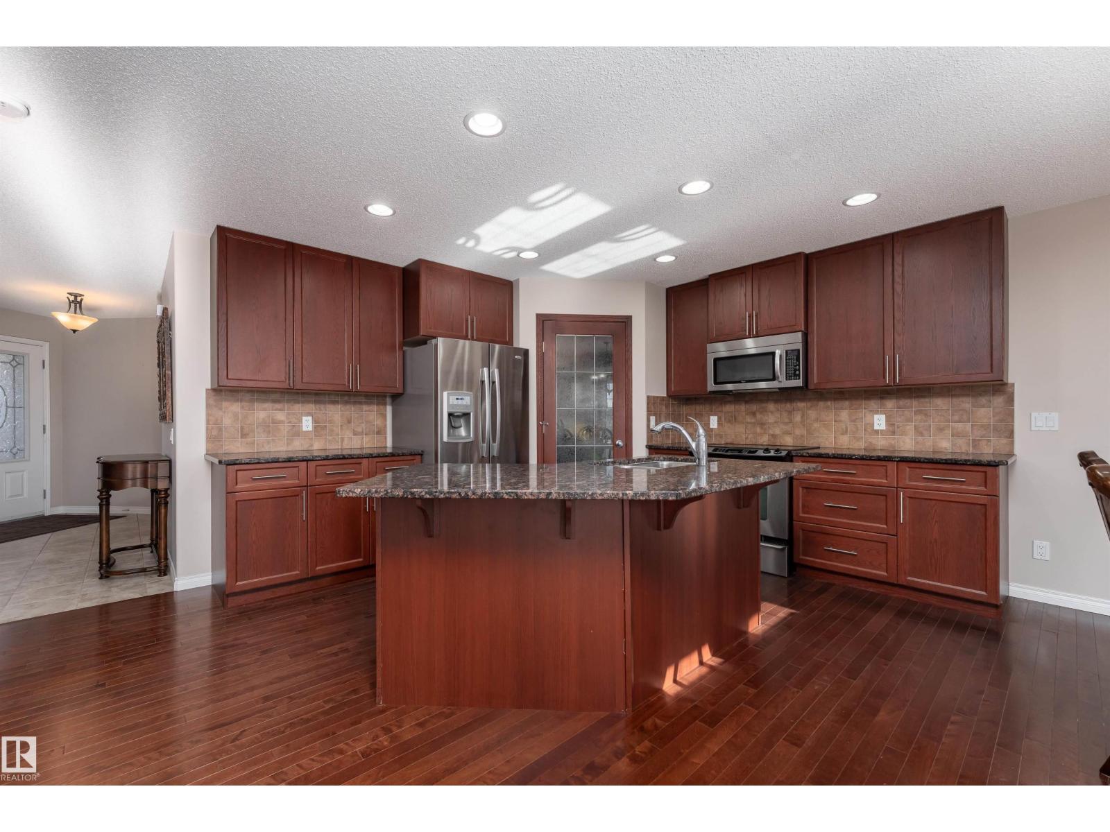 20715 94 Av Nw, Edmonton, Alberta  T5T 4B8 - Photo 13 - E4462426