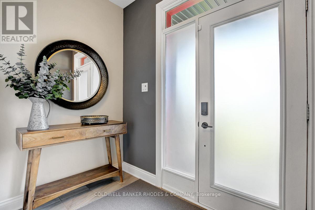 308 Rosina Way, Ottawa, Ontario  K4M 0E2 - Photo 2 - X12467266
