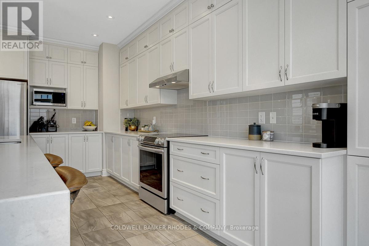 308 Rosina Way, Ottawa, Ontario  K4M 0E2 - Photo 21 - X12467266