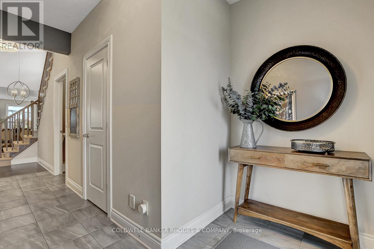 308 Rosina Way, Ottawa, Ontario  K4M 0E2 - Photo 3 - X12467266