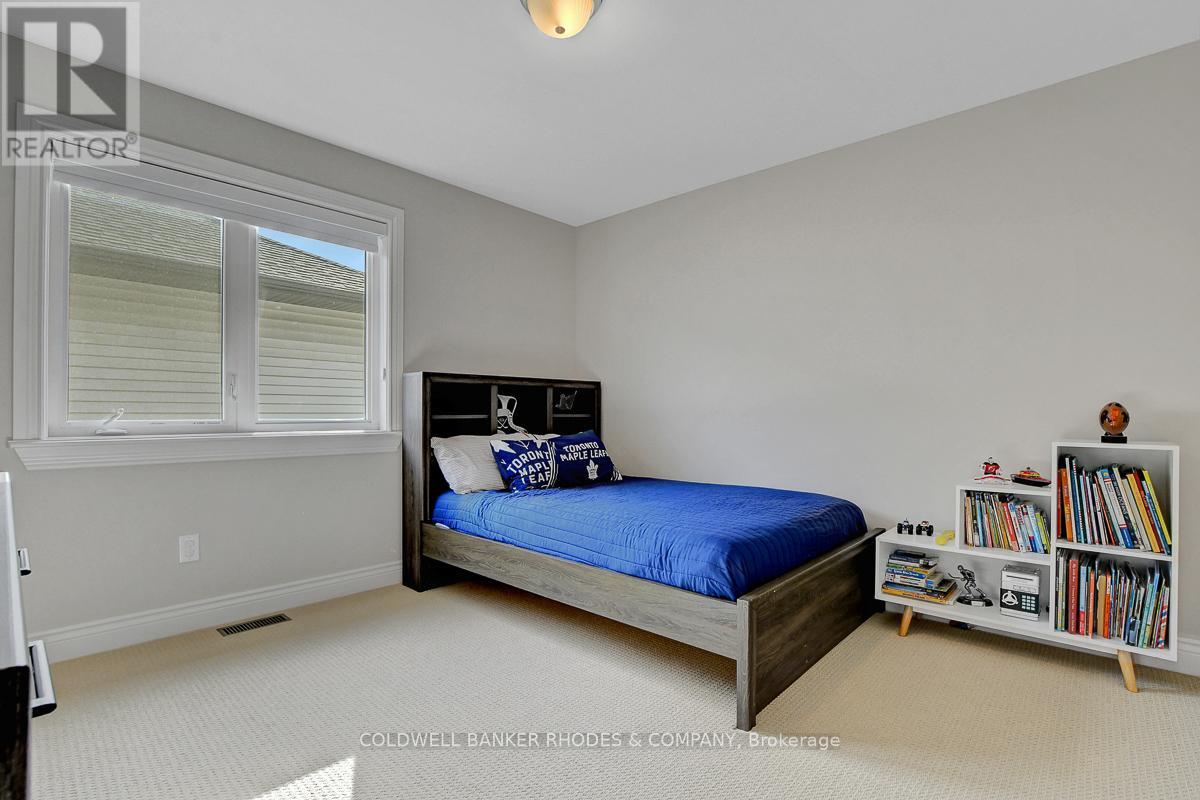 308 Rosina Way, Ottawa, Ontario  K4M 0E2 - Photo 35 - X12467266