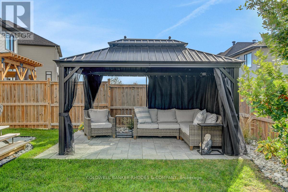 308 Rosina Way, Ottawa, Ontario  K4M 0E2 - Photo 47 - X12467266
