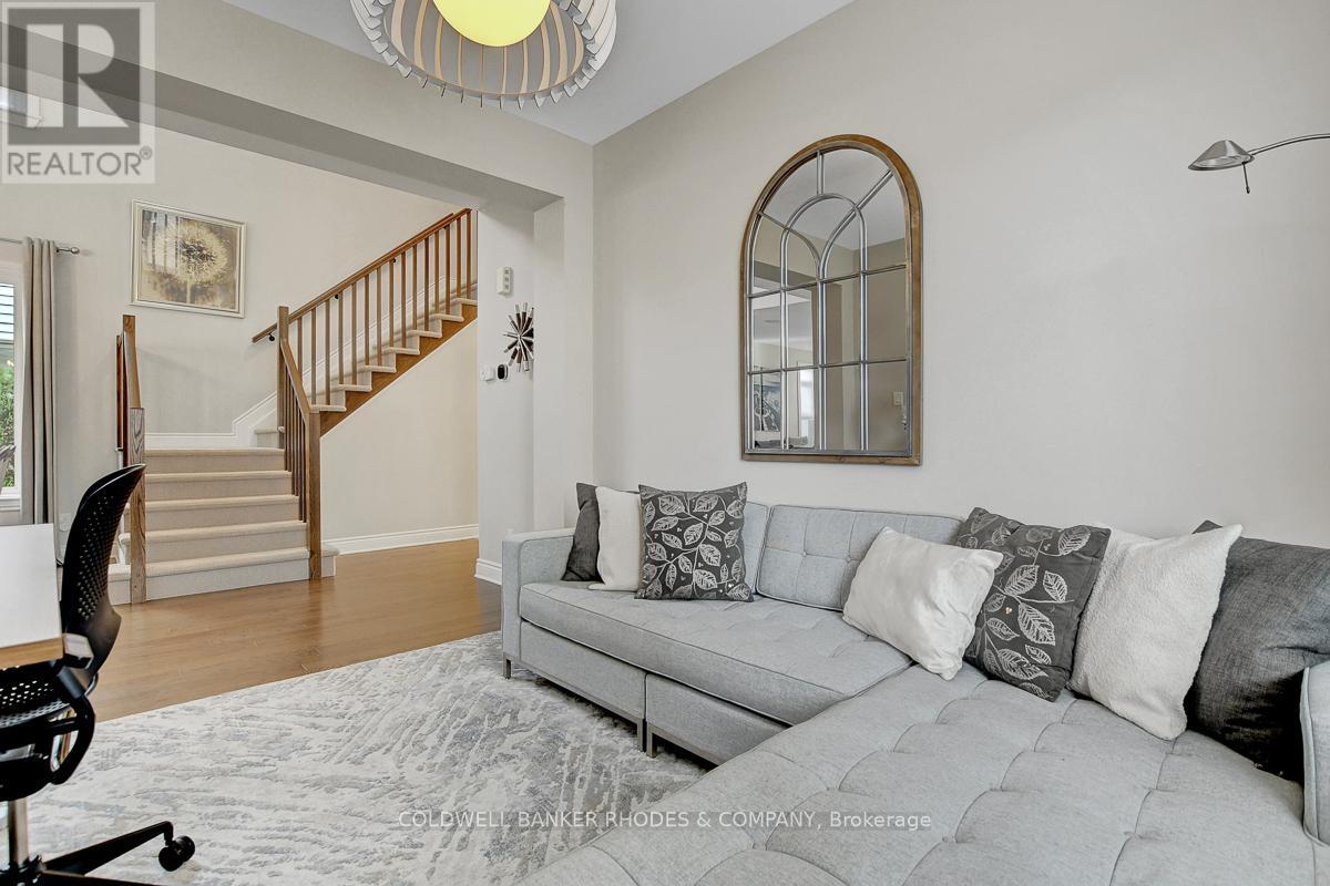 308 Rosina Way, Ottawa, Ontario  K4M 0E2 - Photo 9 - X12467266