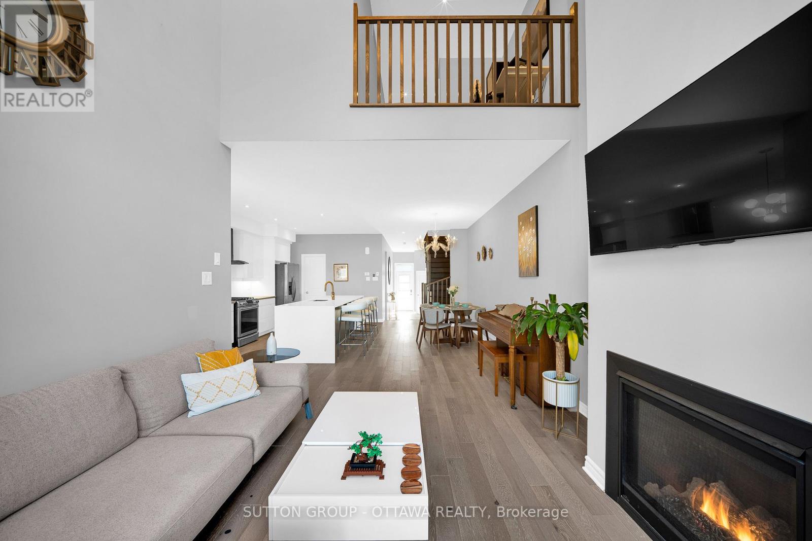776 Carnelian Crescent, Ottawa, Ontario  K1X 0A8 - Photo 15 - X12467275