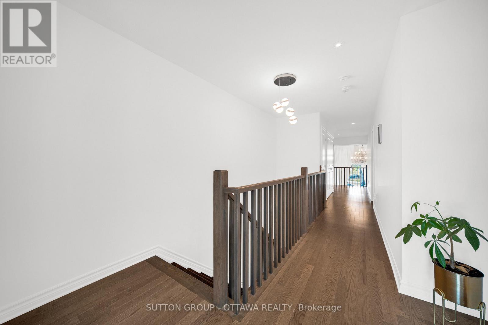 776 Carnelian Crescent, Ottawa, Ontario  K1X 0A8 - Photo 19 - X12467275