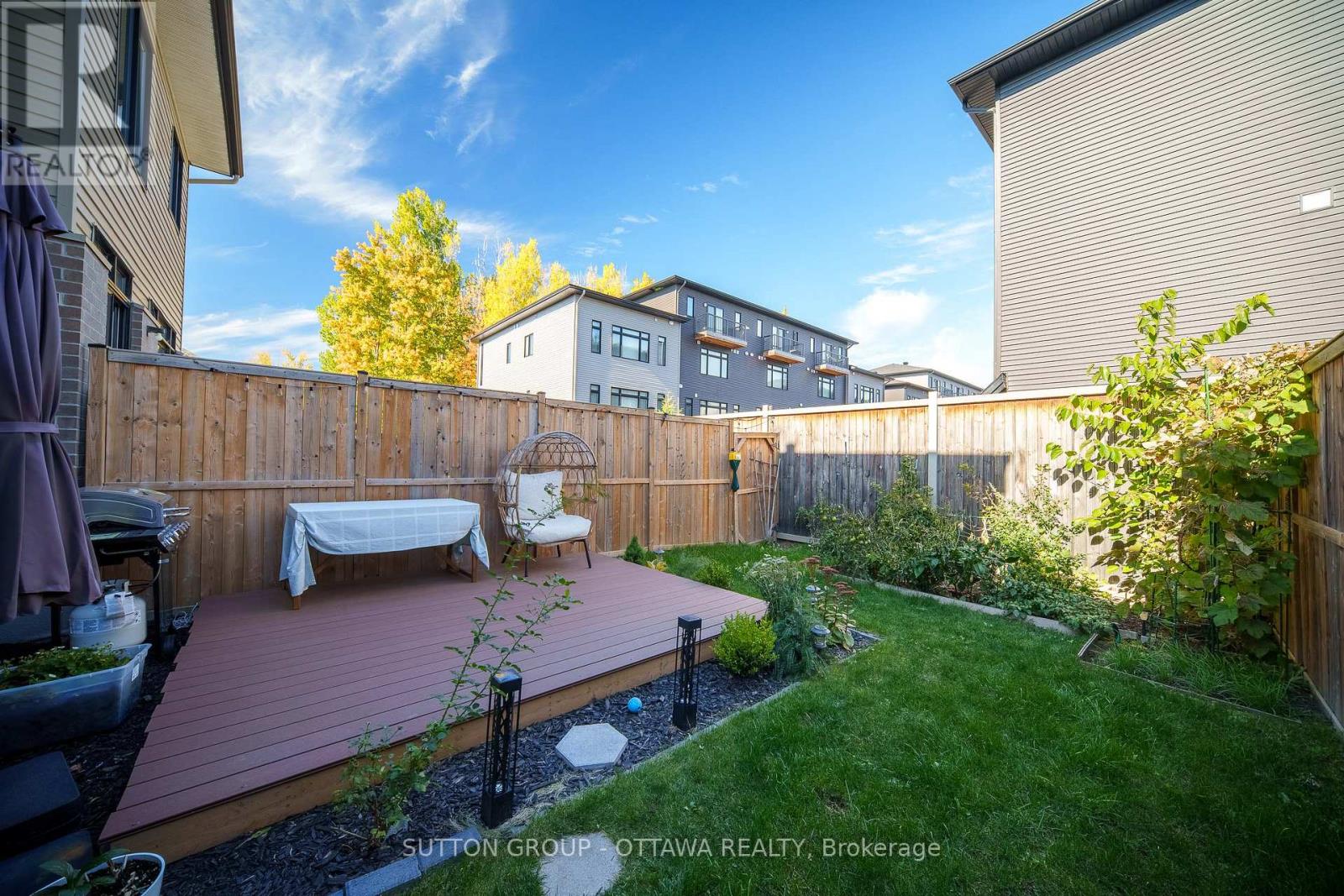 776 Carnelian Crescent, Ottawa, Ontario  K1X 0A8 - Photo 38 - X12467275
