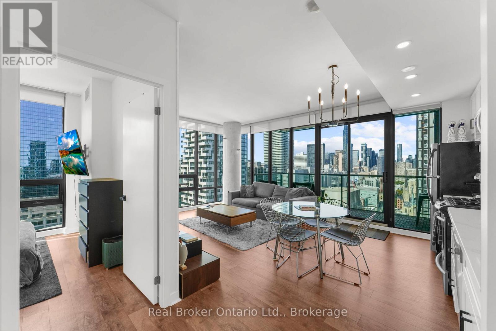 2902 - 33 Lombard Street, Toronto, Ontario  M5C 3H8 - Photo 12 - C12467259