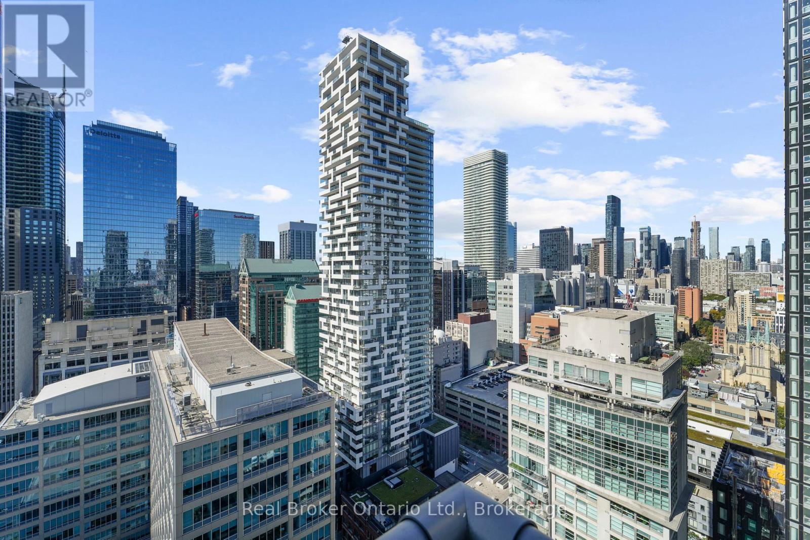 2902 - 33 Lombard Street, Toronto, Ontario  M5C 3H8 - Photo 4 - C12467259