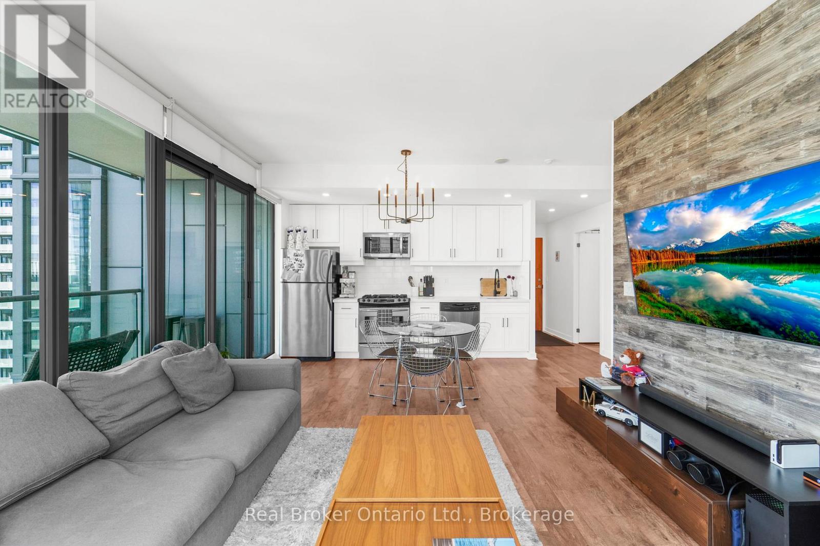 2902 - 33 Lombard Street, Toronto, Ontario  M5C 3H8 - Photo 9 - C12467259