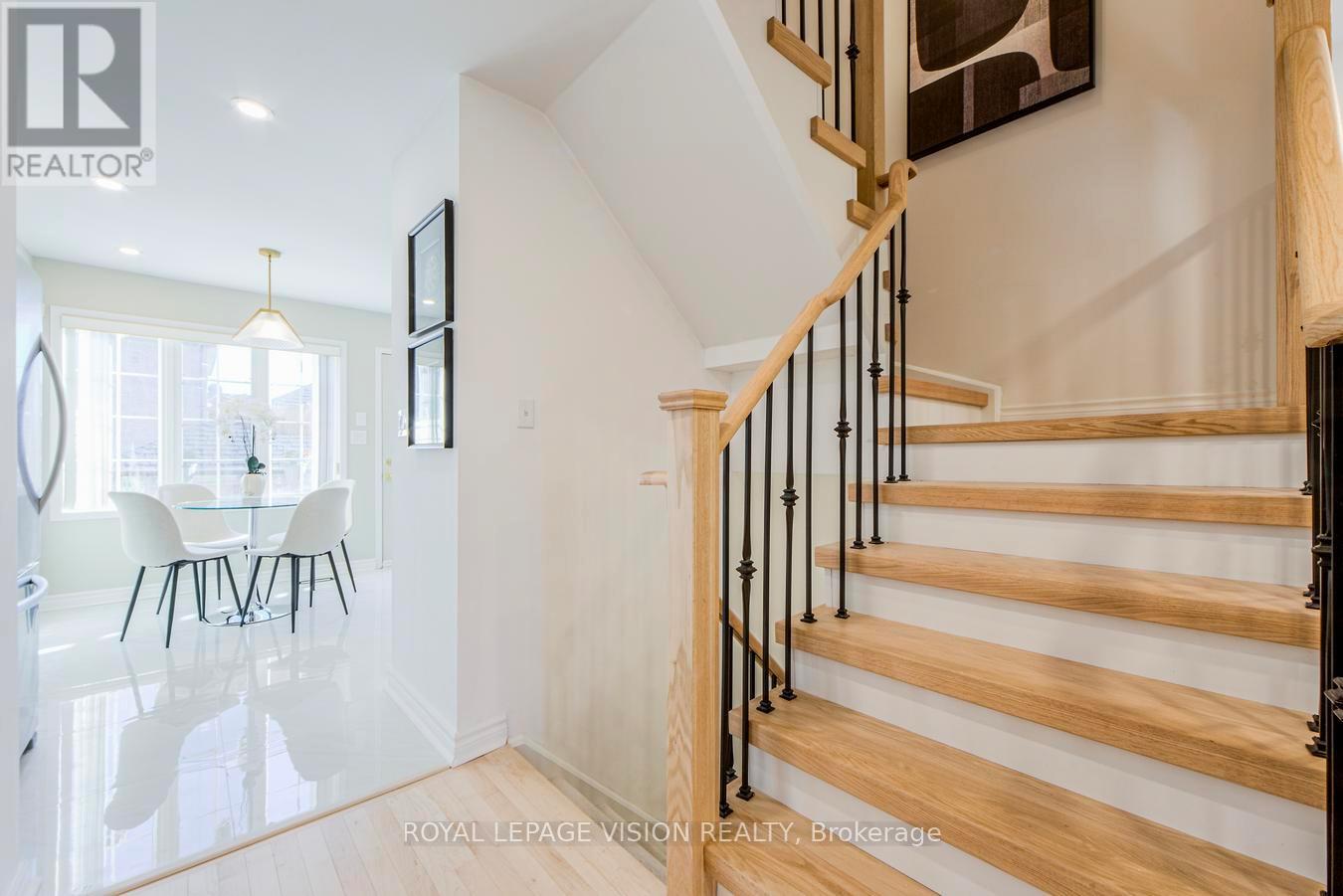 447 White's Hill Avenue, Markham, Ontario  L6B 0J7 - Photo 27 - N12465954