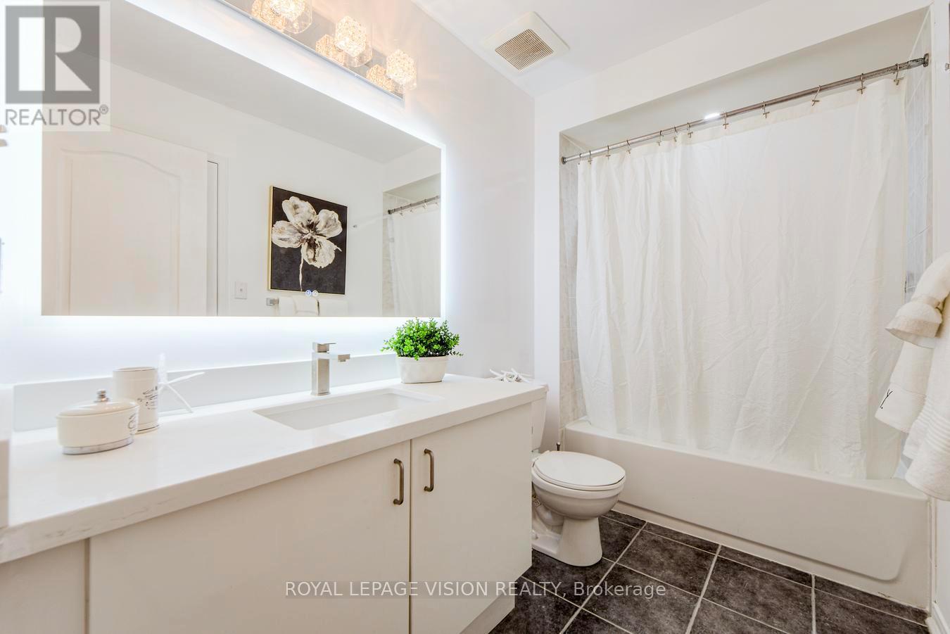 447 White's Hill Avenue, Markham, Ontario  L6B 0J7 - Photo 36 - N12465954