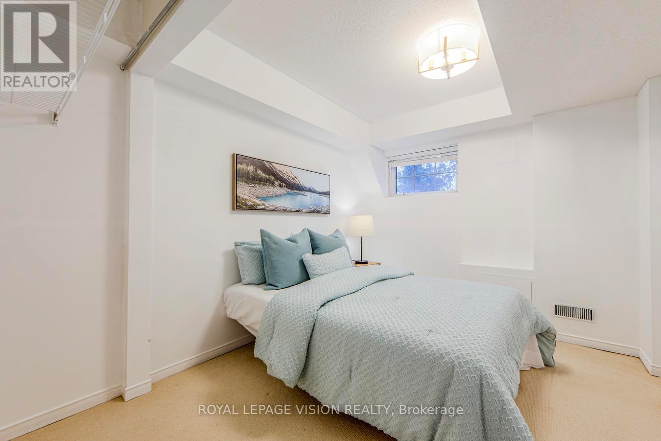 447 White's Hill Avenue, Markham, Ontario  L6B 0J7 - Photo 43 - N12465954