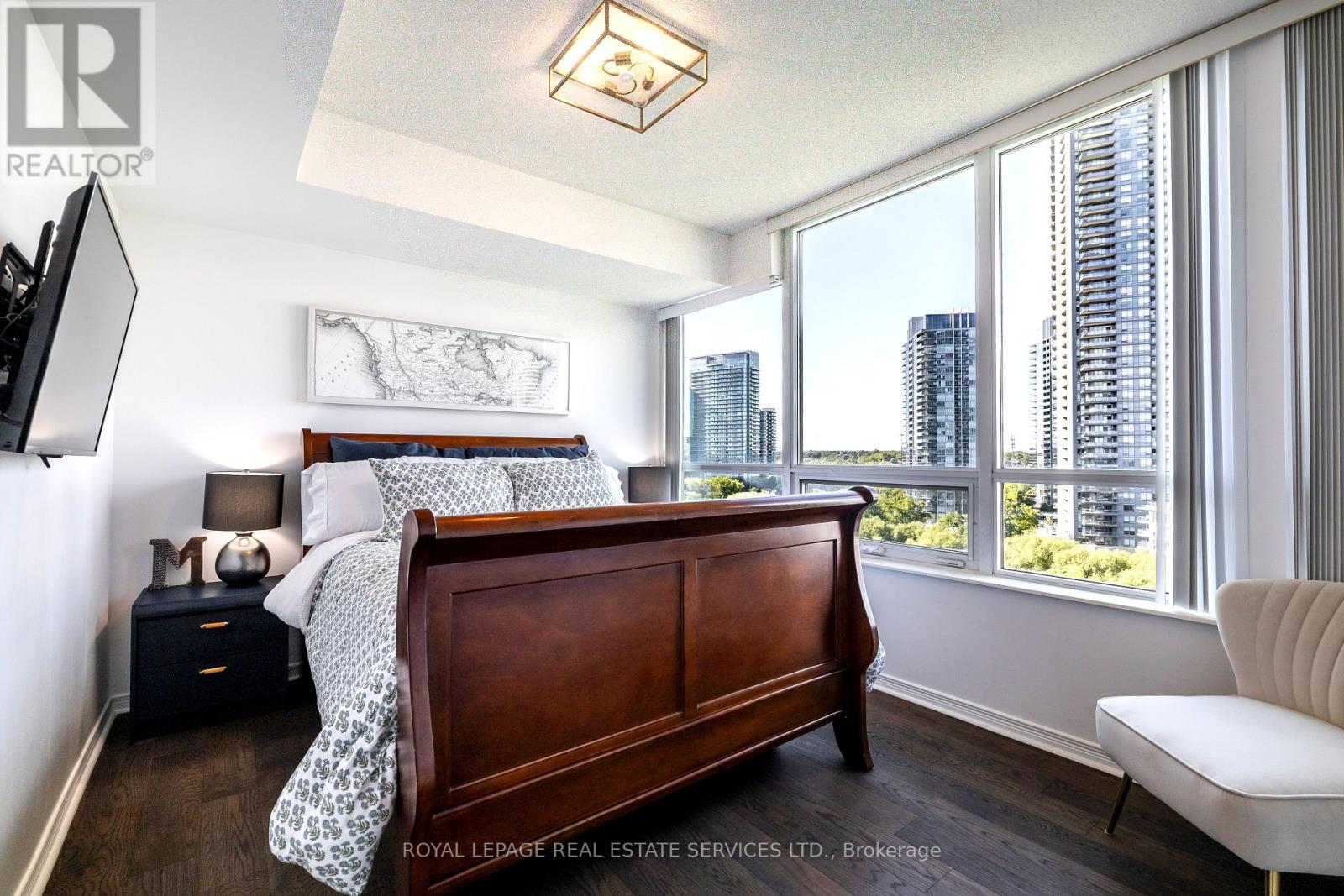 1105 - 15 Legion Road, Toronto, Ontario  M8V 0A9 - Photo 8 - W12467239