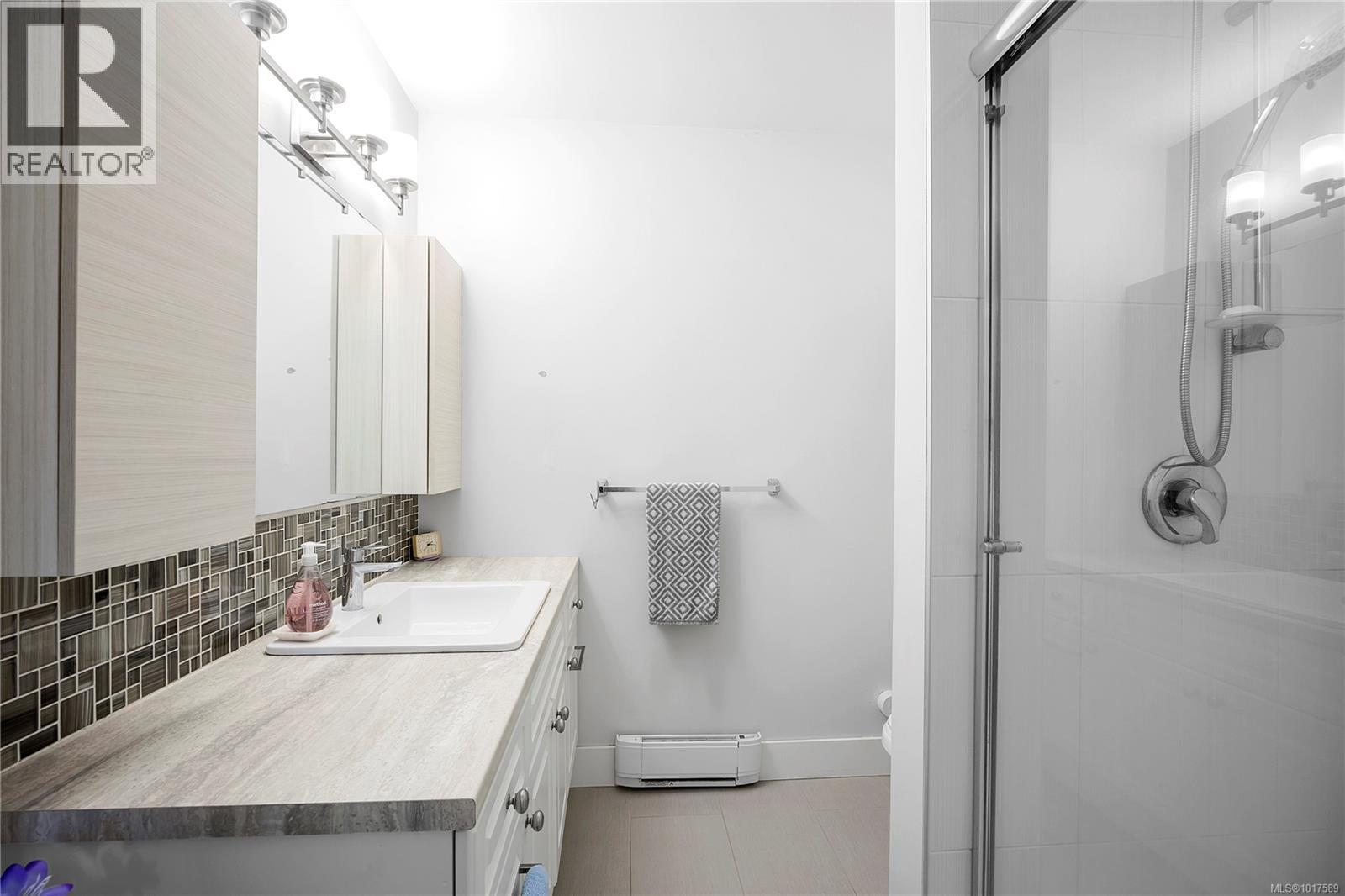 240 View St, Nanaimo, British Columbia  V9R 4N7 - Photo 16 - 1017589