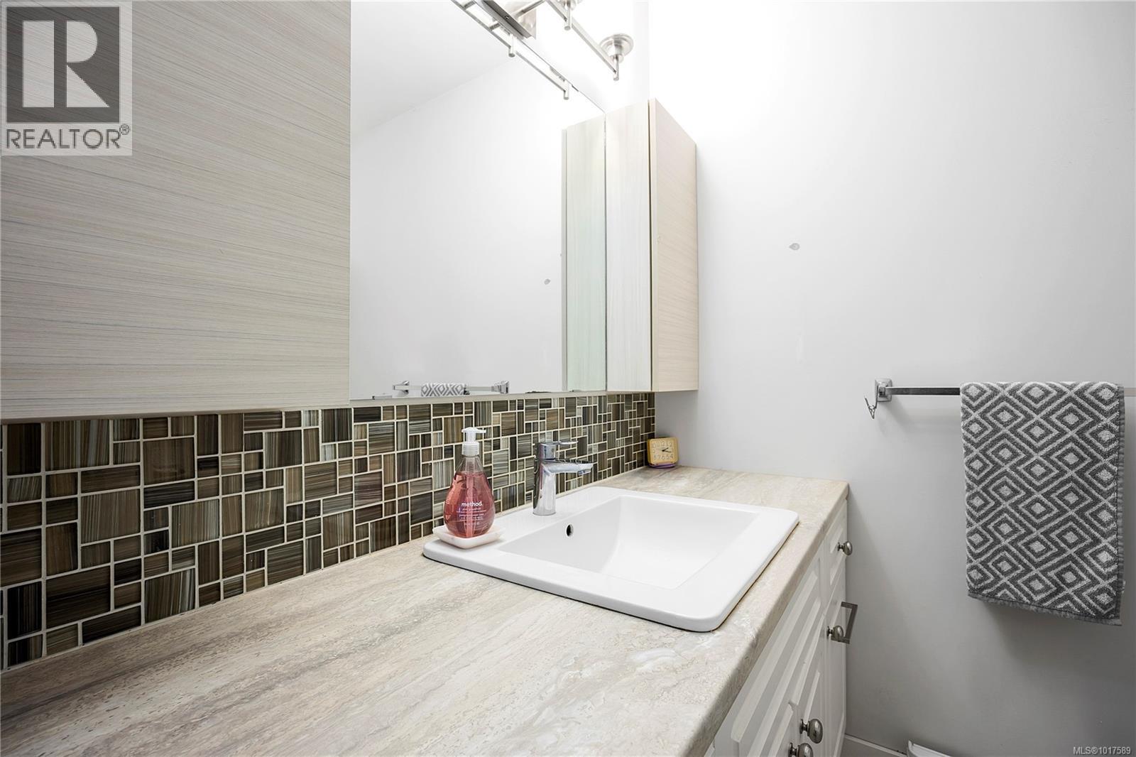 240 View St, Nanaimo, British Columbia  V9R 4N7 - Photo 17 - 1017589