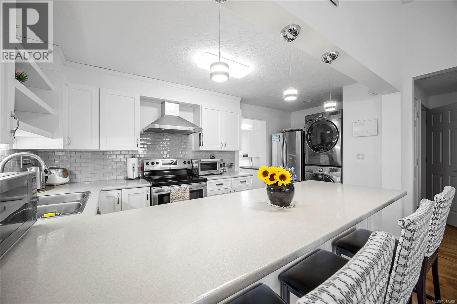240 View St, Nanaimo, British Columbia  V9R 4N7 - Photo 7 - 1017589