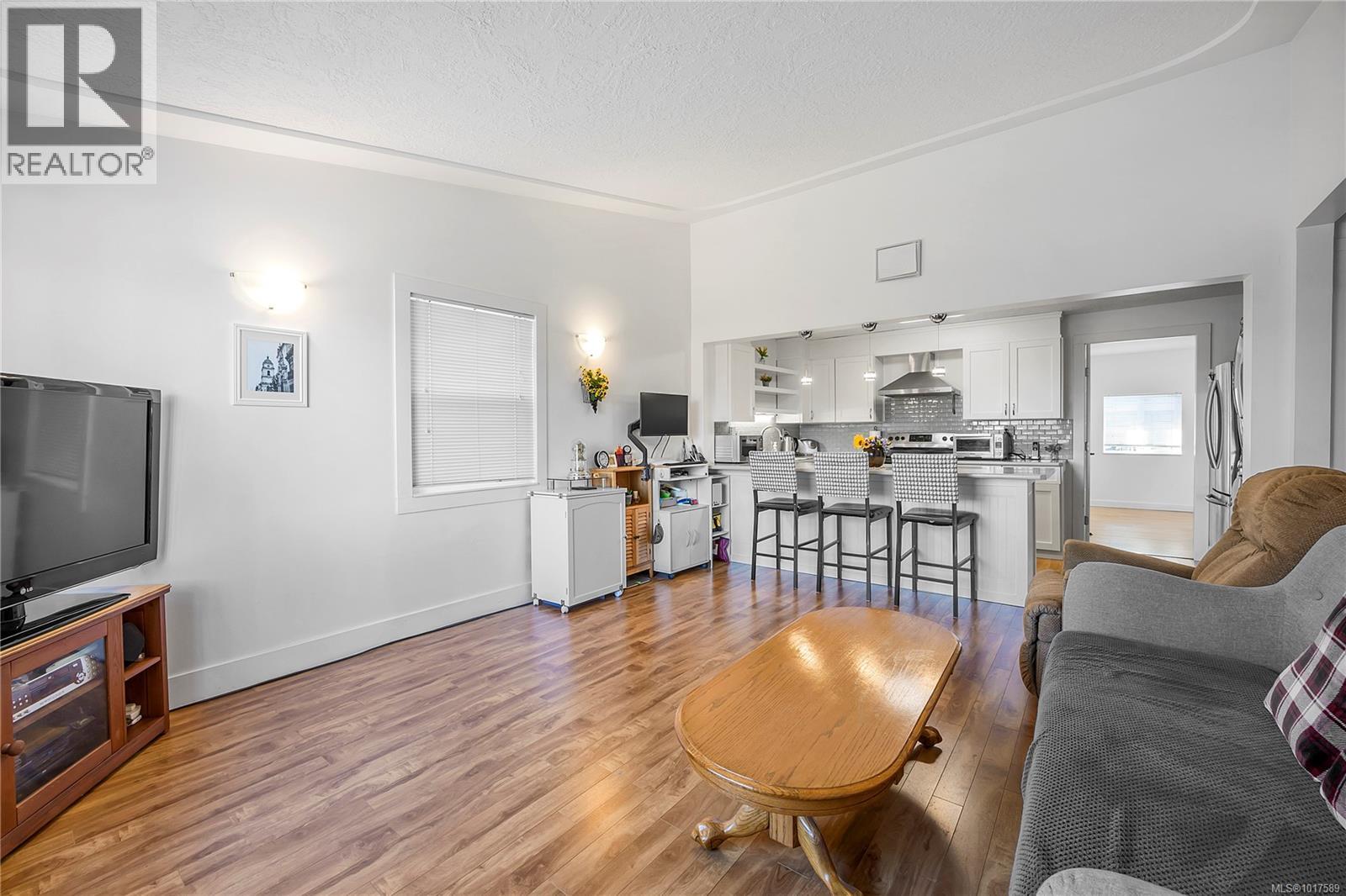240 View St, Nanaimo, British Columbia  V9R 4N7 - Photo 9 - 1017589