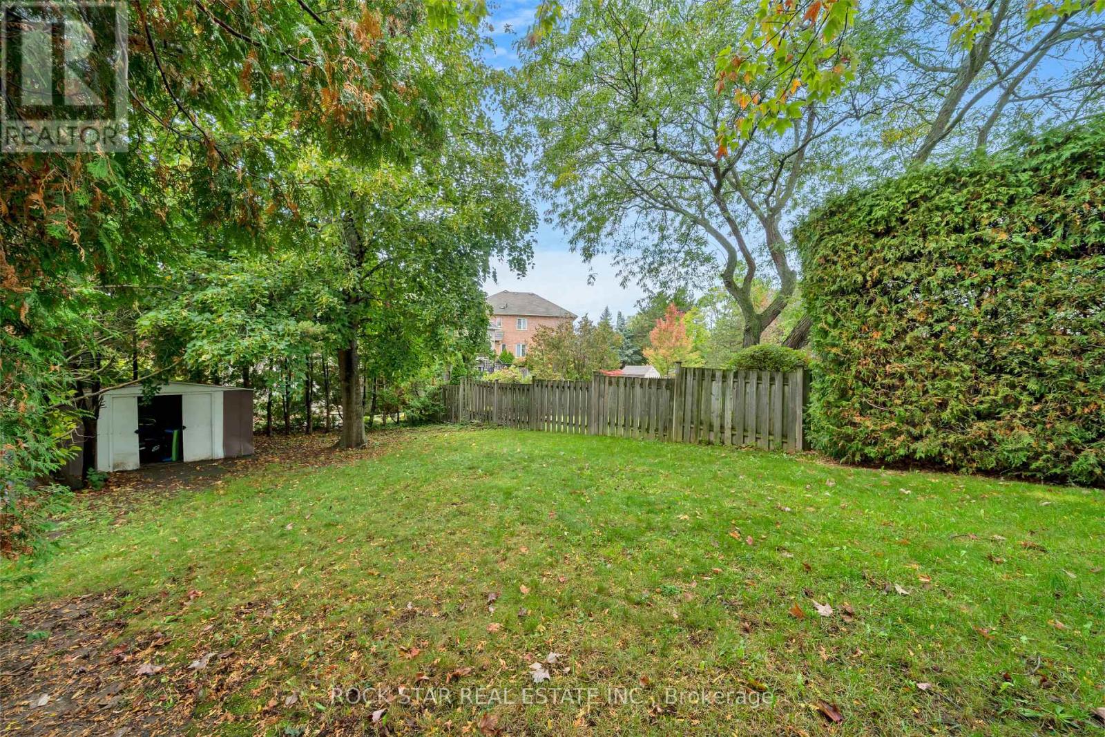 15 Heritage Court, St. Catharines, Ontario  L2S 3H7 - Photo 33 - X12467247
