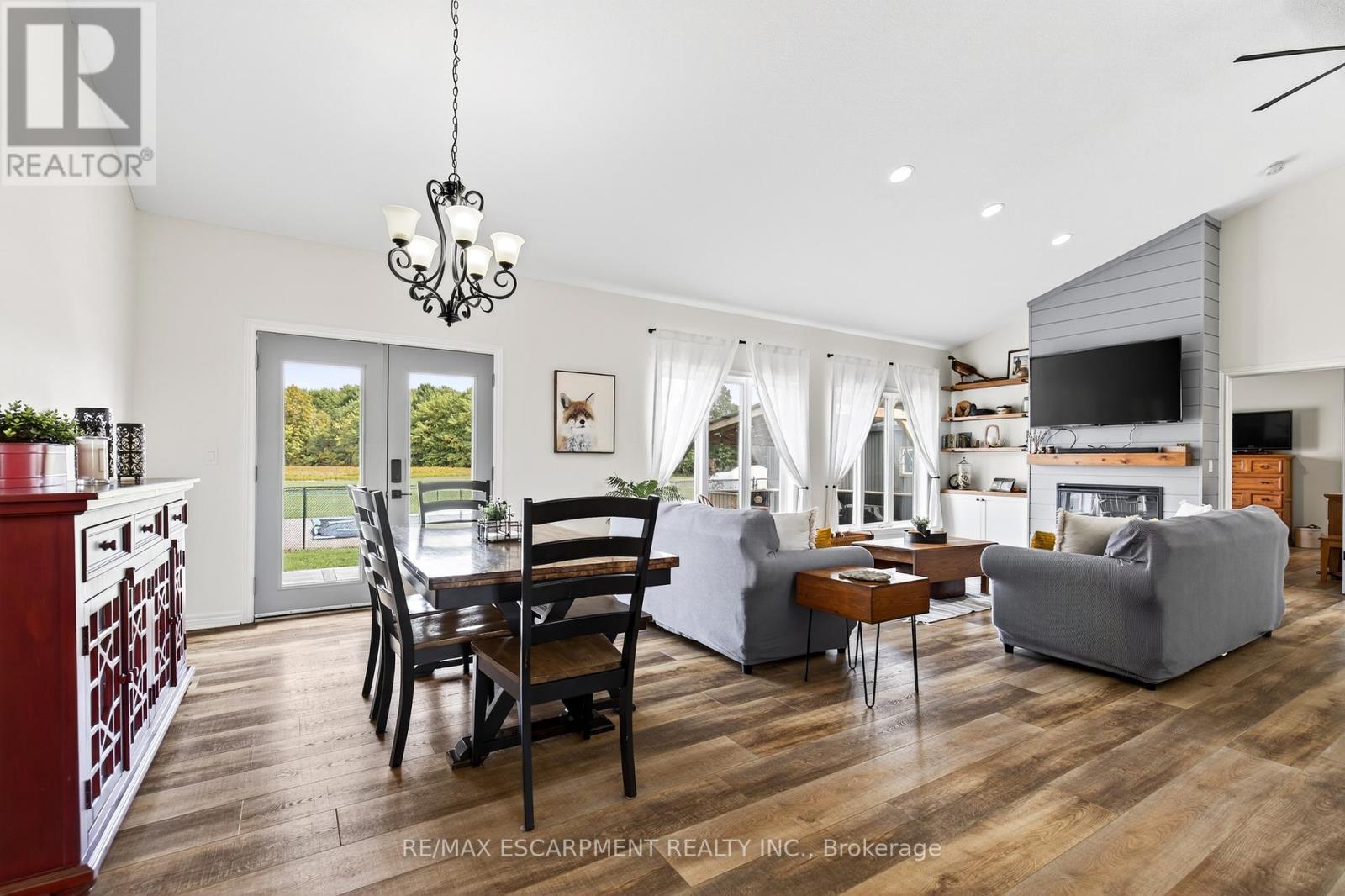 849 River Road, Pelham, Ontario  L0S 1C0 - Photo 13 - X12467252