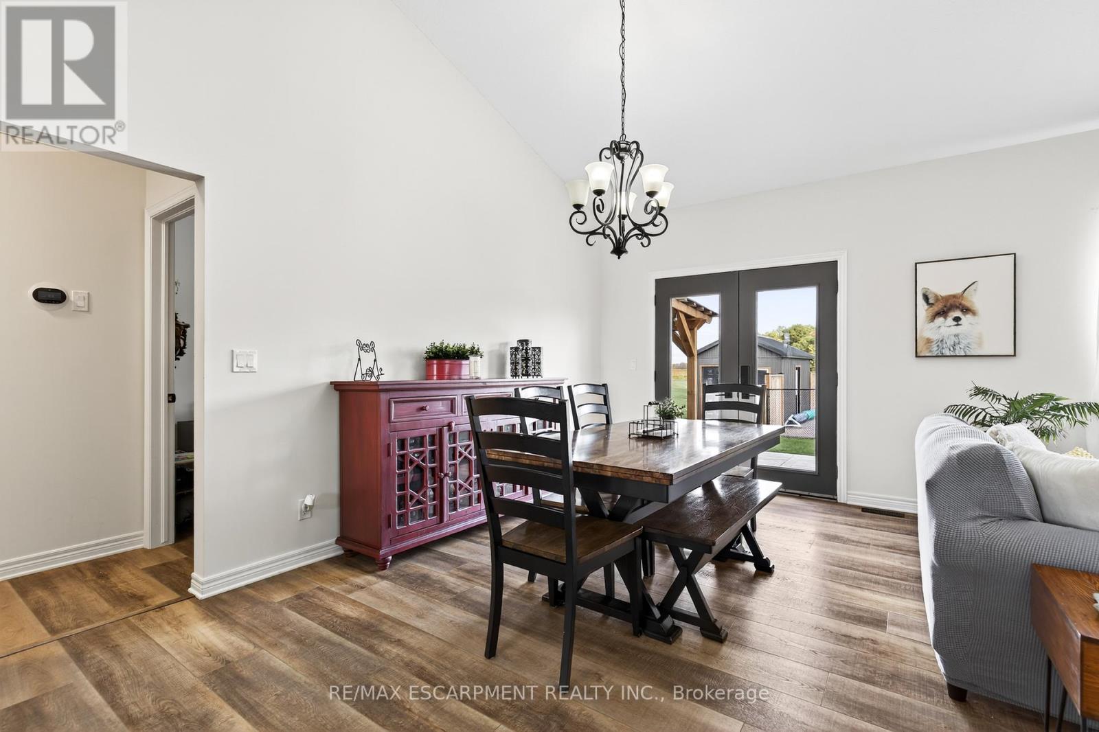 849 River Road, Pelham, Ontario  L0S 1C0 - Photo 14 - X12467252