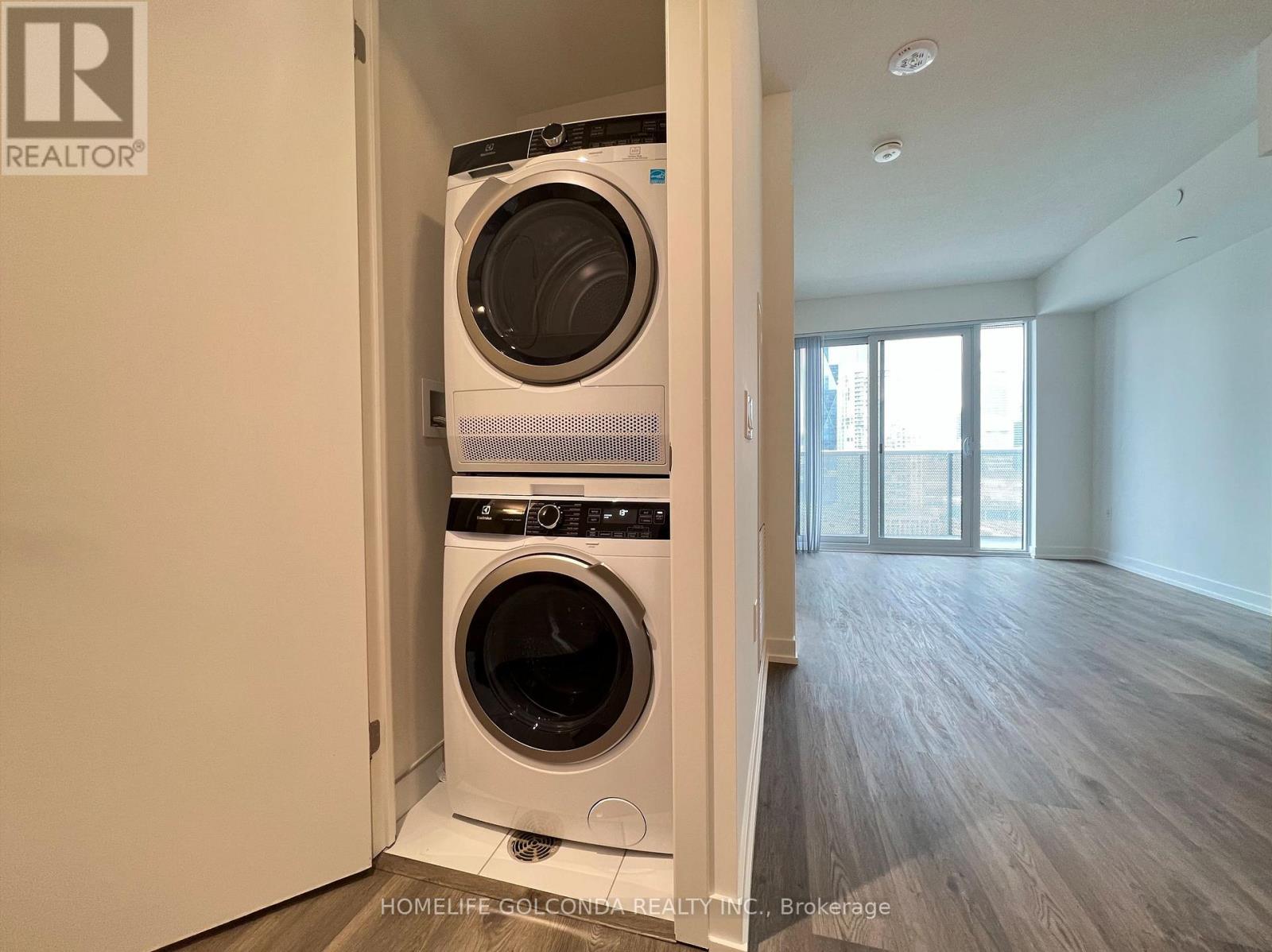 1815 - 55 Cooper Street, Toronto, Ontario  M5E 0G1 - Photo 6 - C12467270