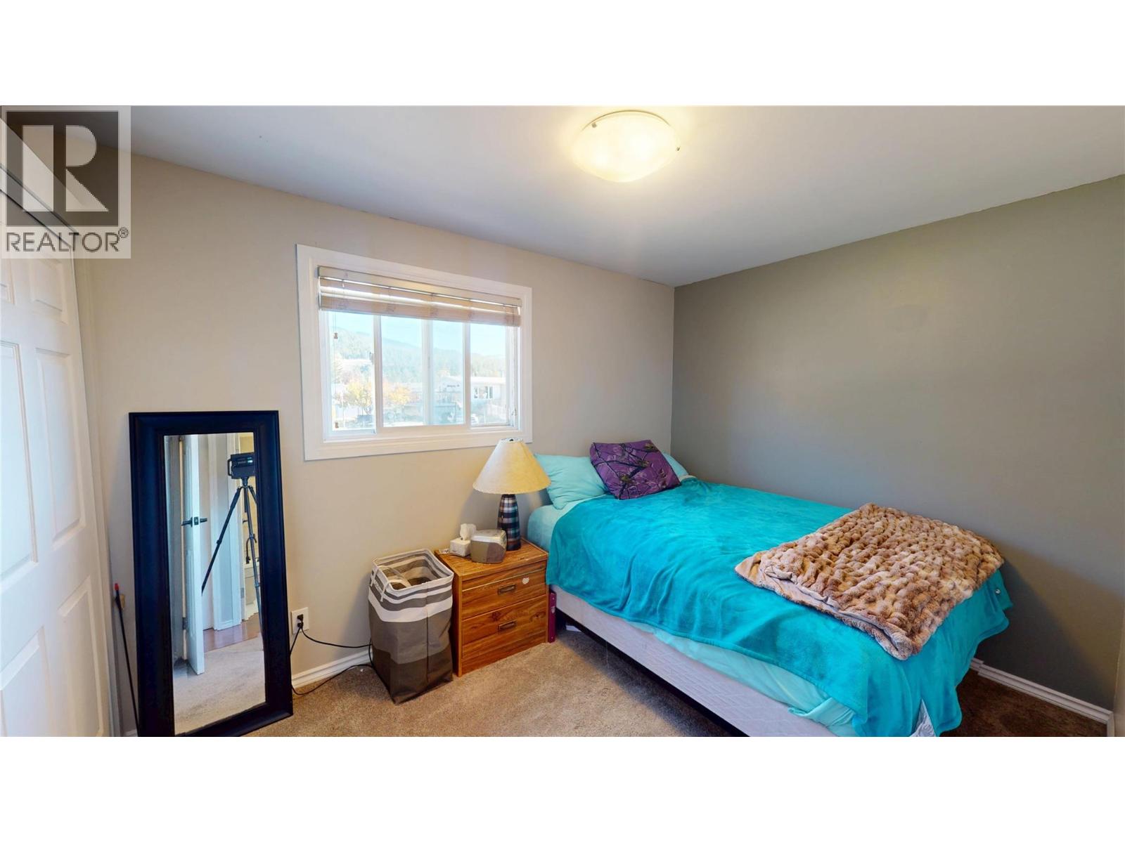 8773 Tamarack Street, Canal Flats, British Columbia  V0B 1B0 - Photo 20 - 10365944