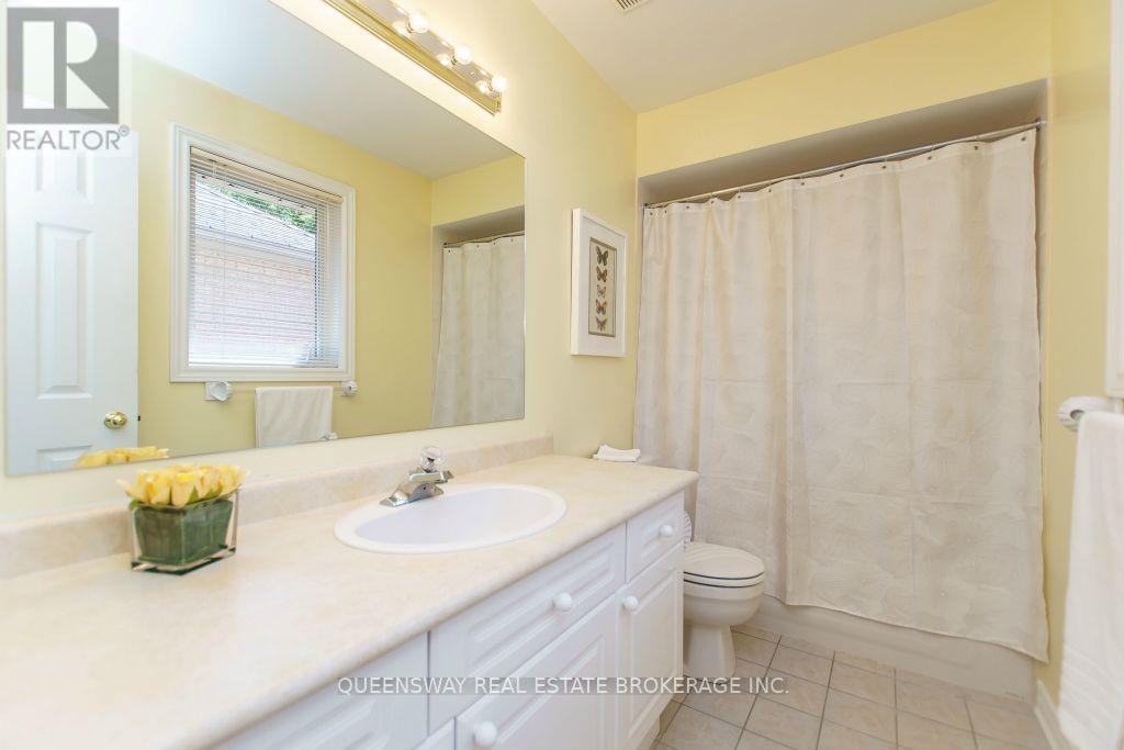 83 Floyd Avenue, Toronto, Ontario  M4K 2B3 - Photo 19 - E12467258