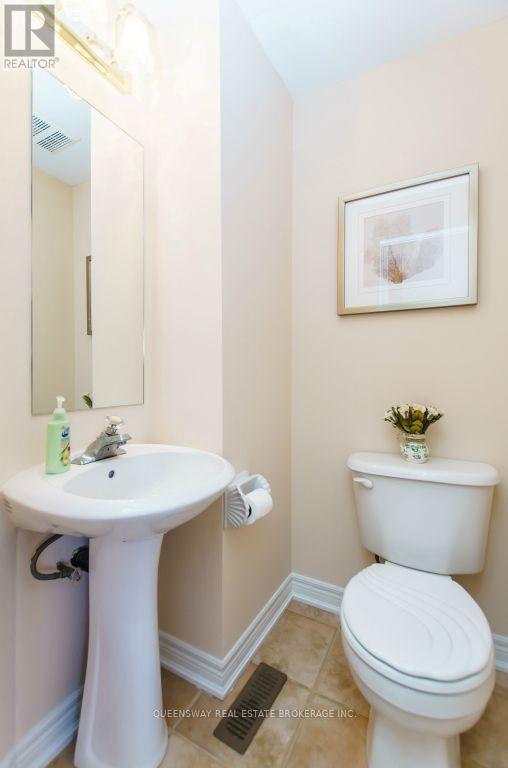 83 Floyd Avenue, Toronto, Ontario  M4K 2B3 - Photo 2 - E12467258