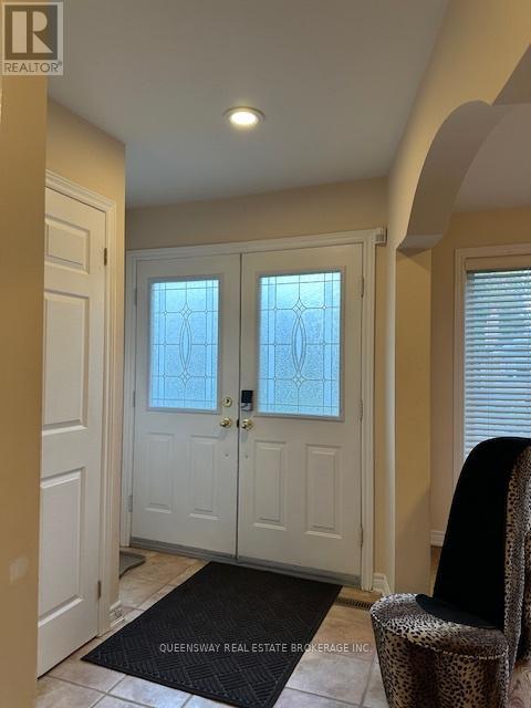 83 Floyd Avenue, Toronto, Ontario  M4K 2B3 - Photo 3 - E12467258
