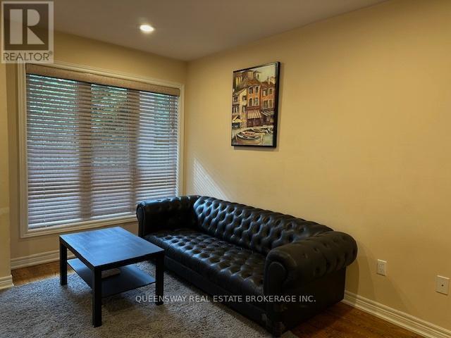 83 Floyd Avenue, Toronto, Ontario  M4K 2B3 - Photo 6 - E12467258