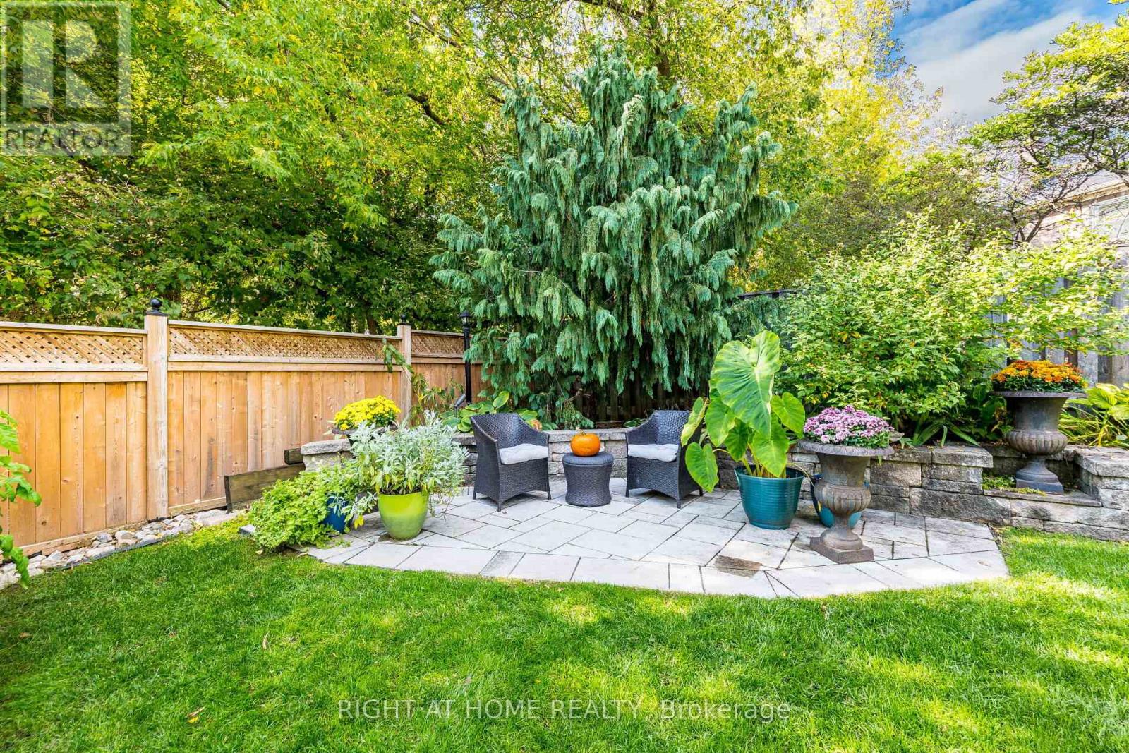 51 Redwood Lane, Markham, Ontario  L3R 3Z1 - Photo 39 - N12467262