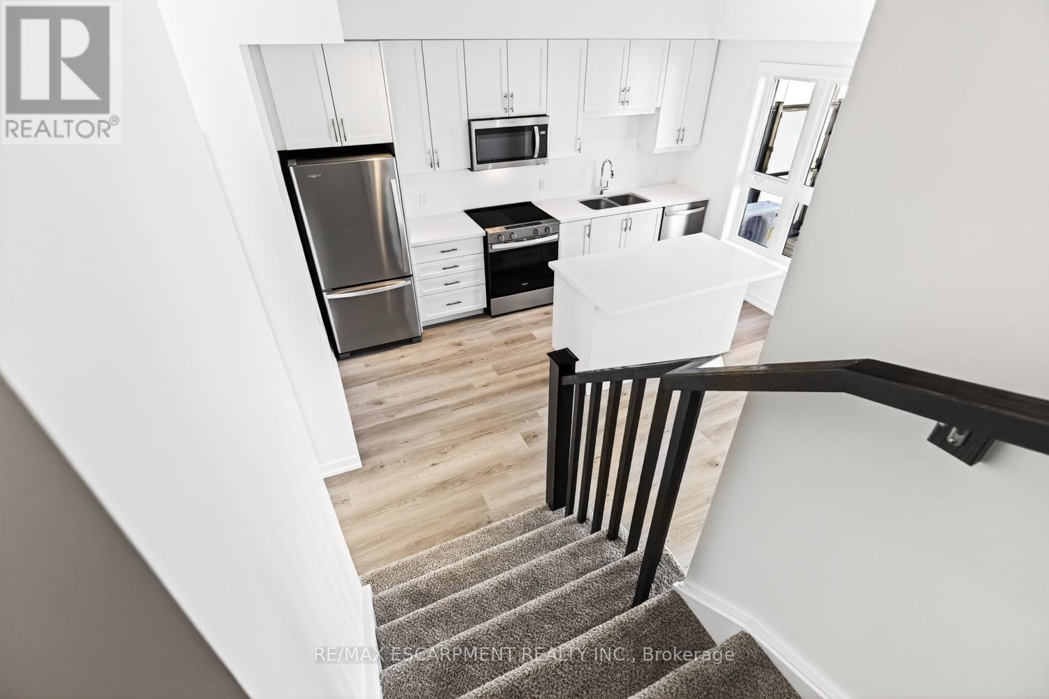 33 - 70 Kenesky Drive, Hamilton, Ontario  L0R 2H7 - Photo 23 - X12467257