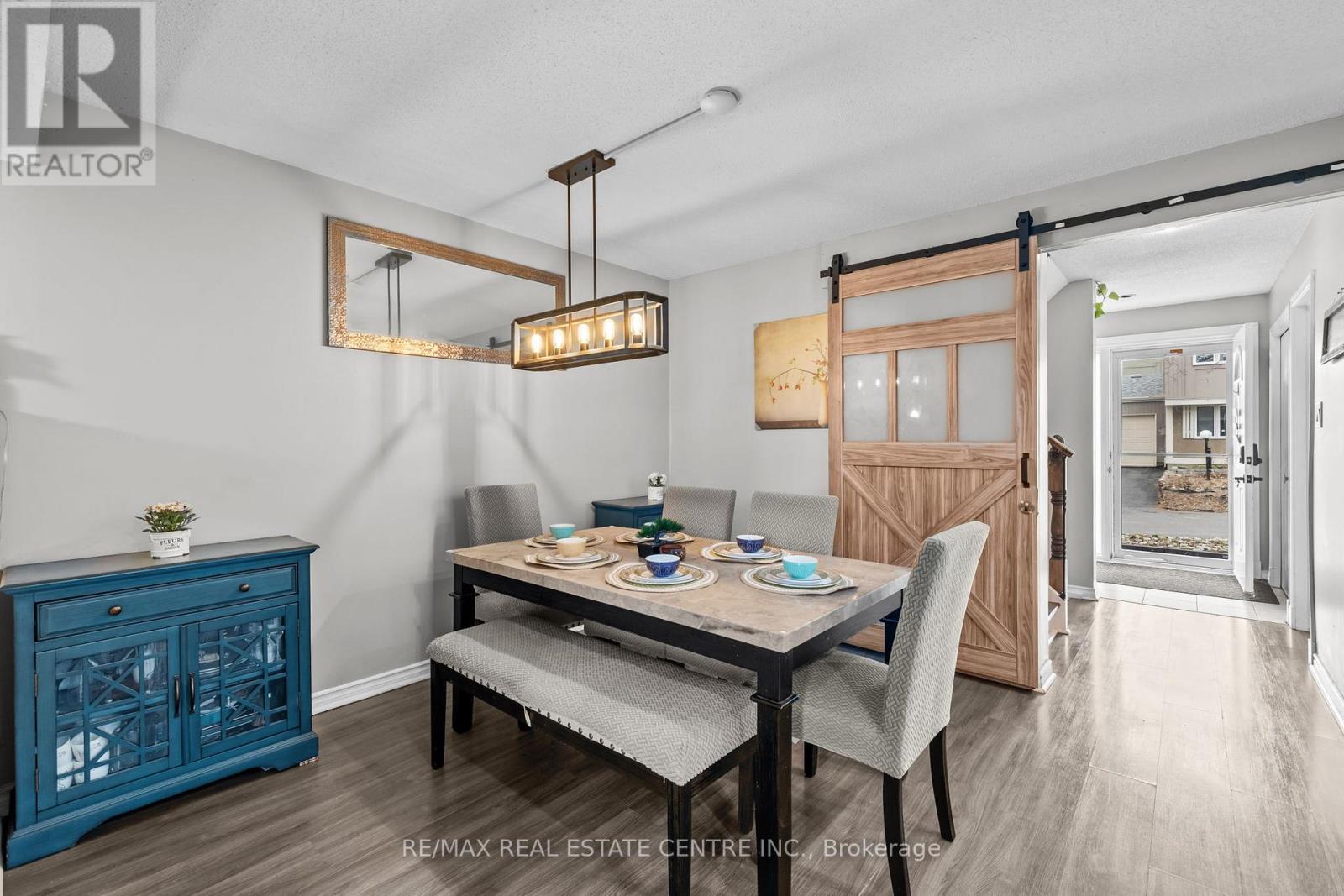 35 Jackson Court, Ottawa, Ontario  K2K 1B6 - Photo 10 - X12467271