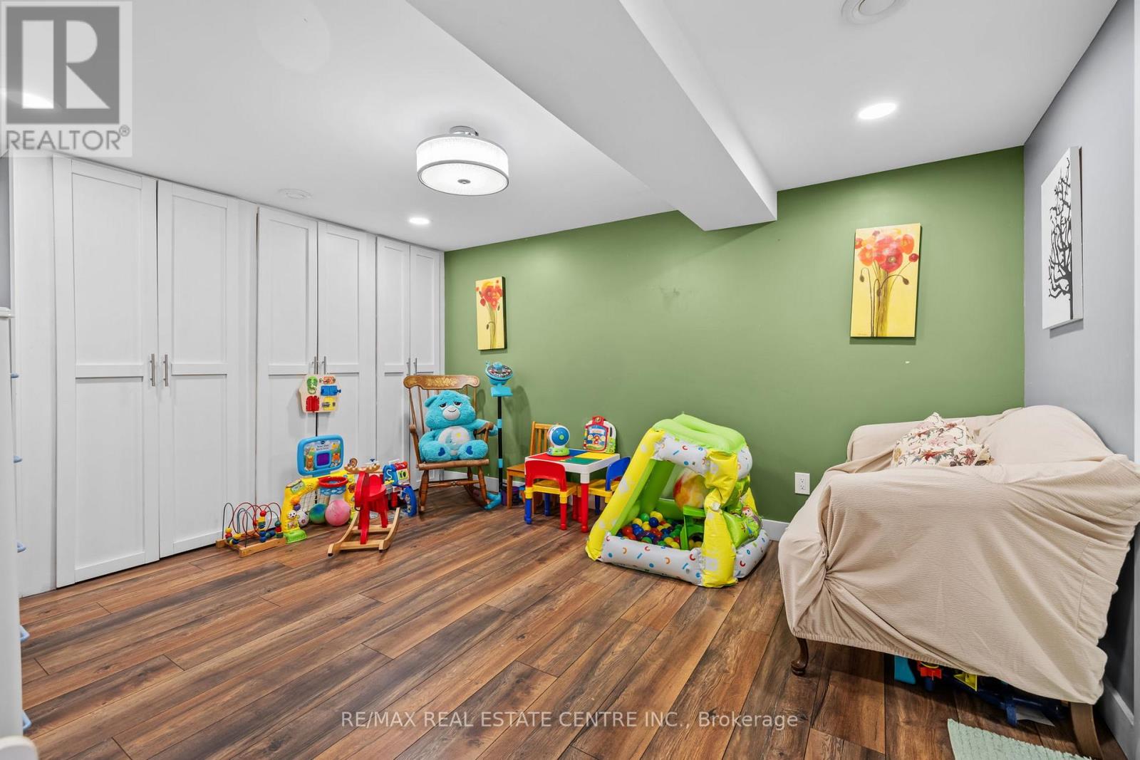 35 Jackson Court, Ottawa, Ontario  K2K 1B6 - Photo 23 - X12467271