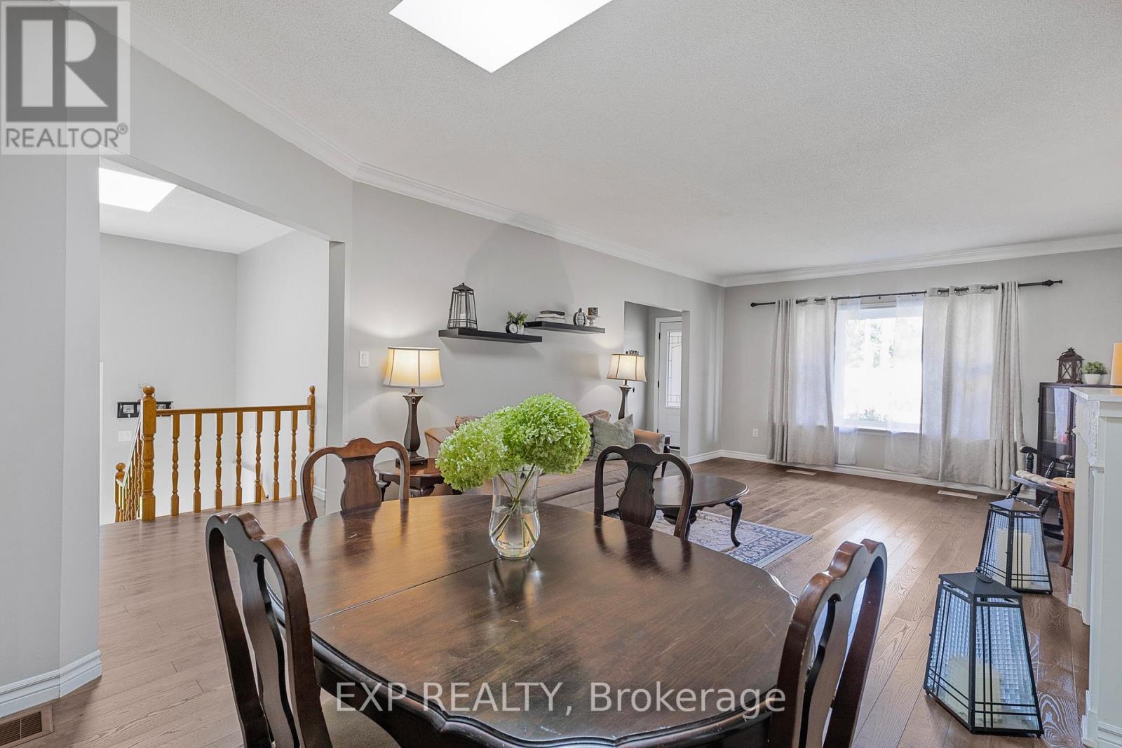 119 Franklyn Street, Shelburne, Ontario  L0N 1S4 - Photo 3 - X12467280