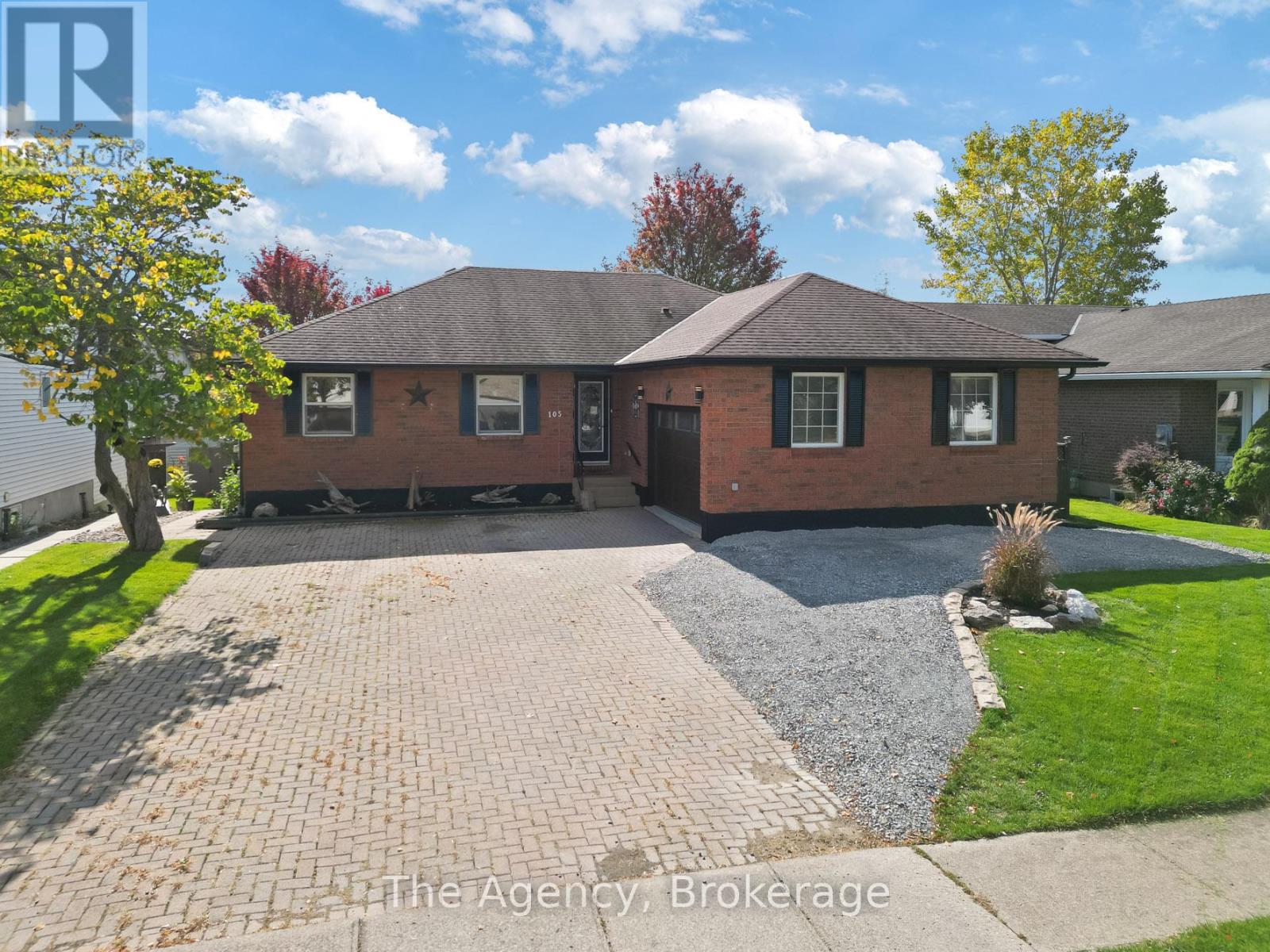 105 CALLA TERRACE, Welland, Ontario