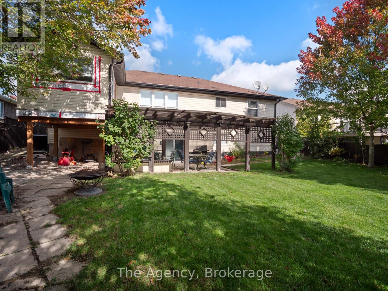 105 Calla Terrace, Welland, Ontario  L3C 7C2 - Photo 39 - X12467286