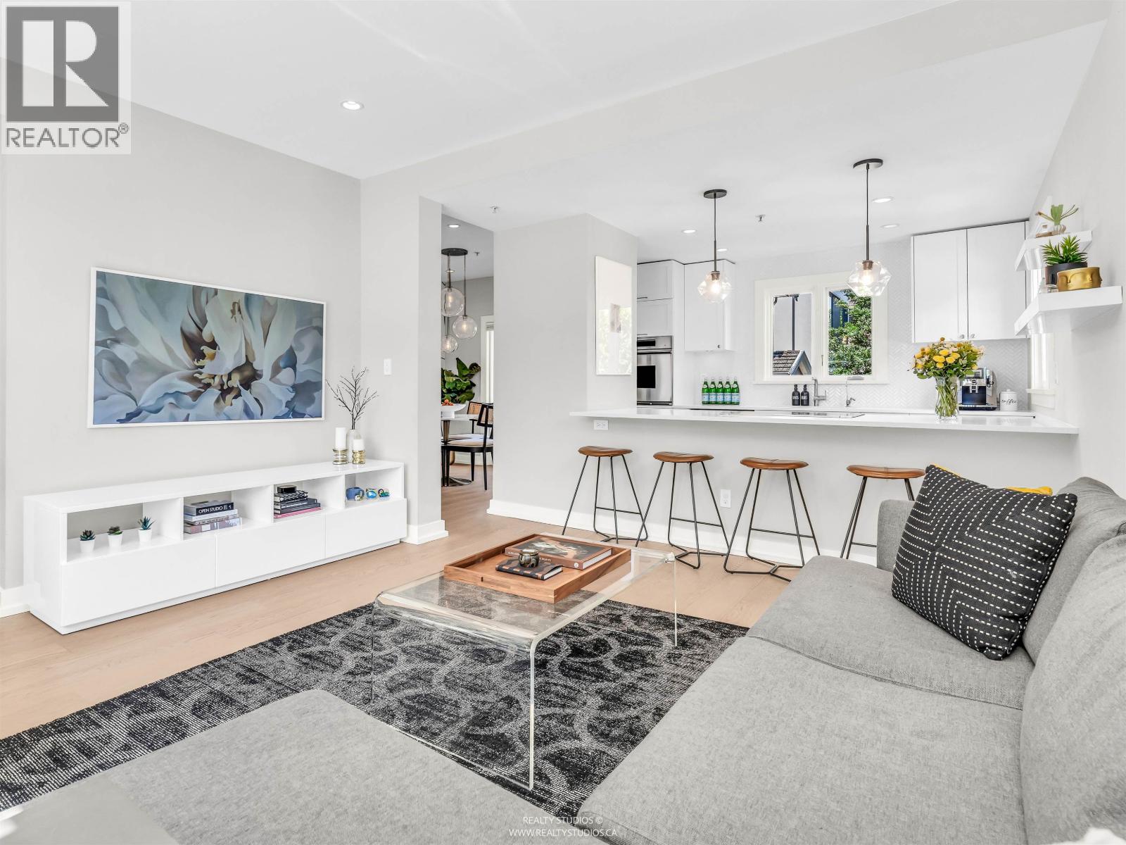 91 E 27th Avenue, Vancouver, British Columbia  V5V 2K2 - Photo 4 - R3059441