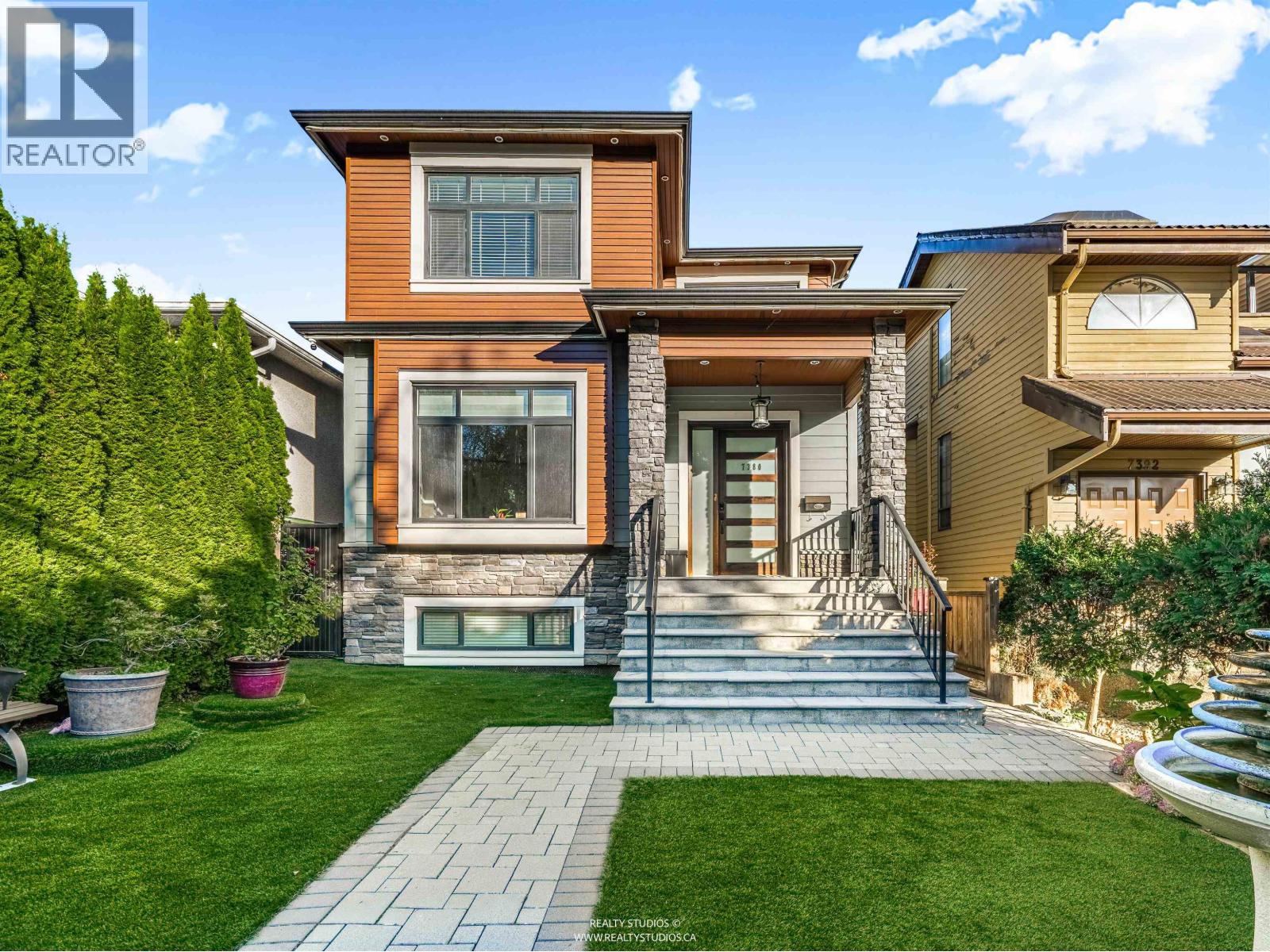 7380 ONTARIO STREET, Vancouver, British Columbia