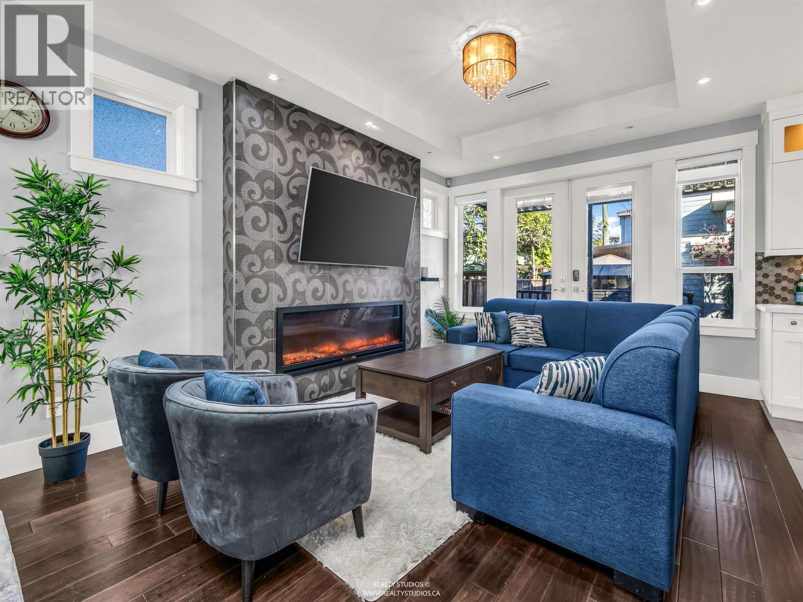 7380 Ontario Street, Vancouver, British Columbia  V5X 3B8 - Photo 7 - R3059442