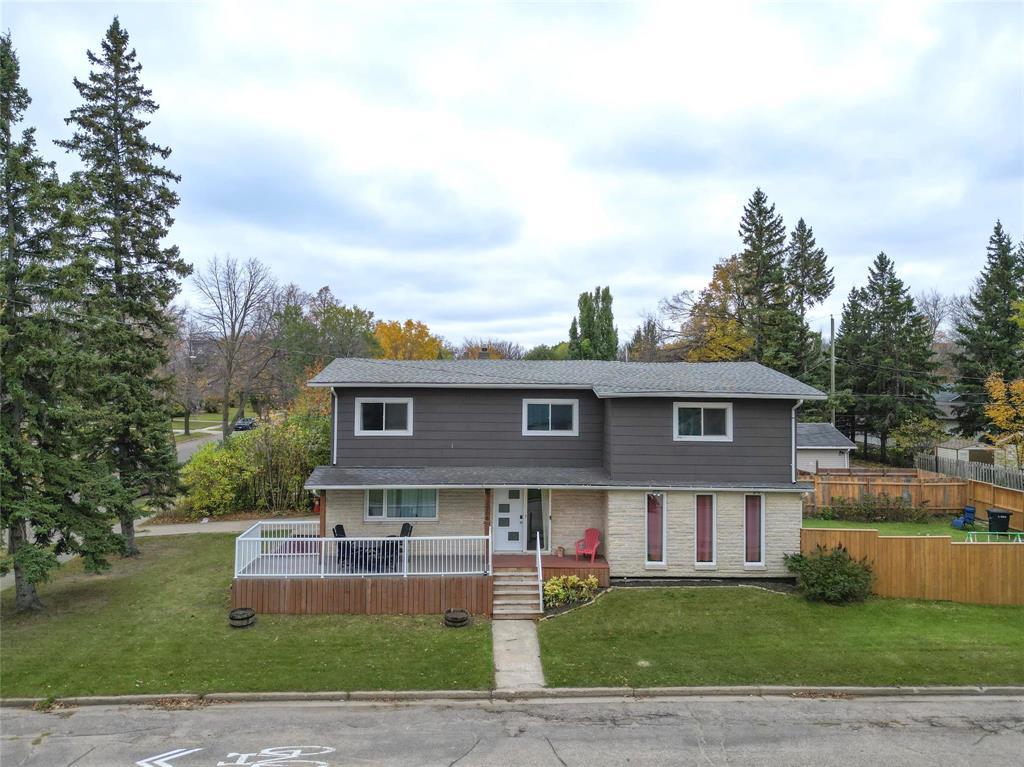 2506 Lorne Avenue, Brandon, Manitoba