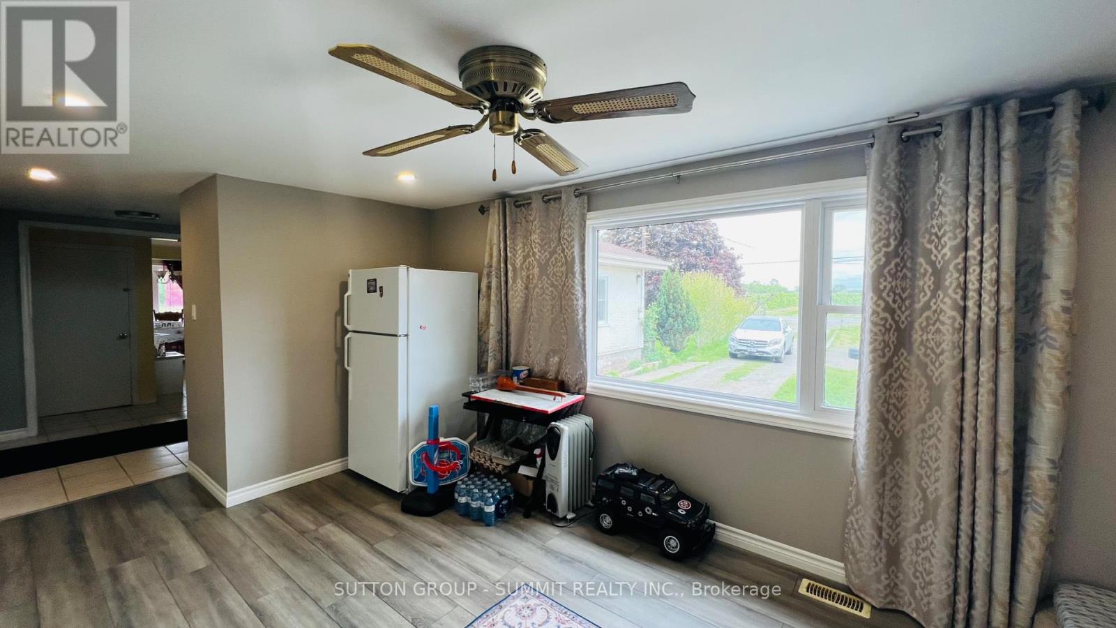 84 East West Line, Niagara-On-The-Lake, Ontario  L0S 1J0 - Photo 32 - X12456828