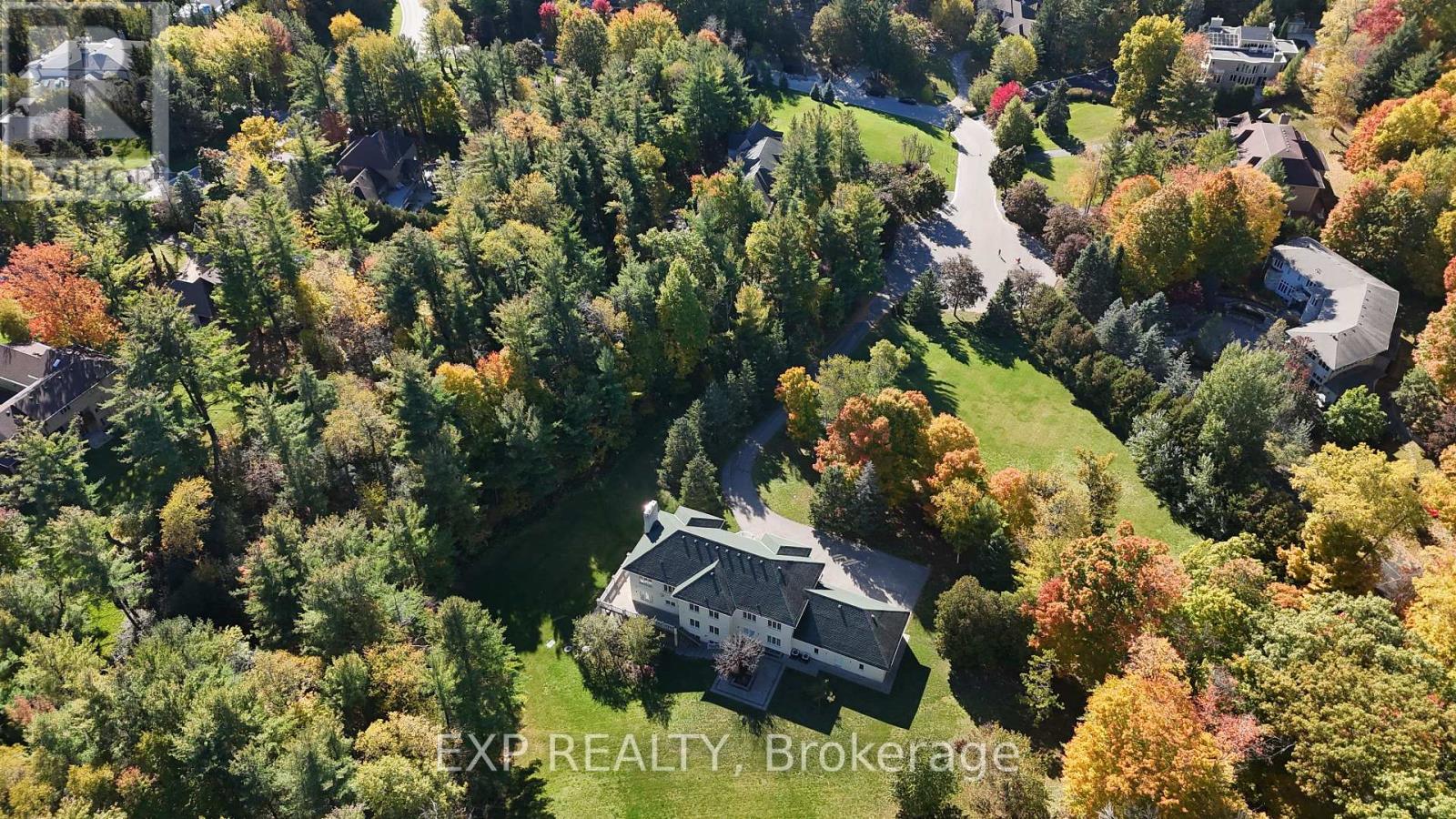 77 Silver Fox Place, Vaughan, Ontario  L6A 1G2 - Photo 2 - N12462025