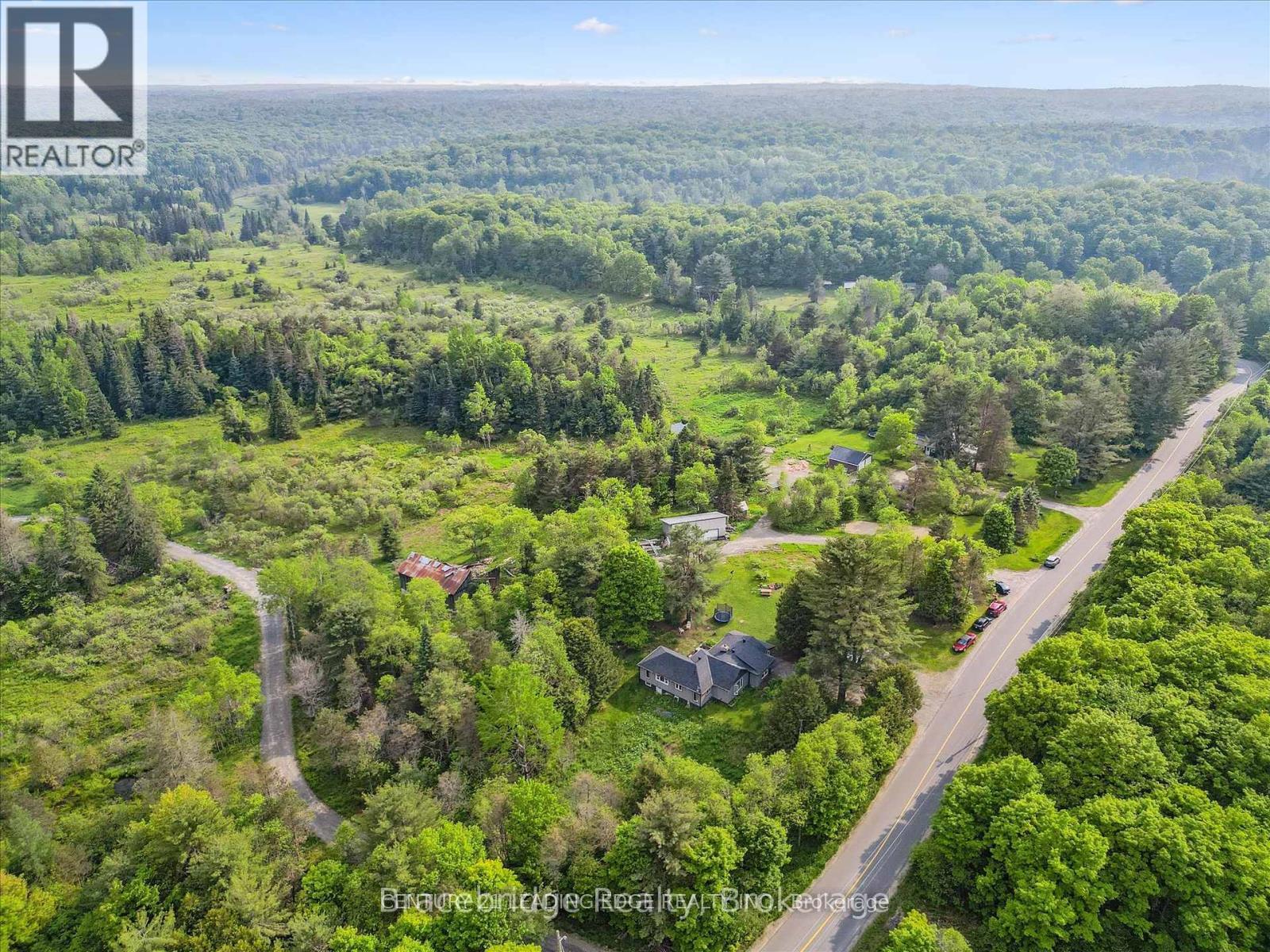 1151 Beatrice Town Road, Bracebridge, Ontario  P1L 1X4 - Photo 2 - X12467132