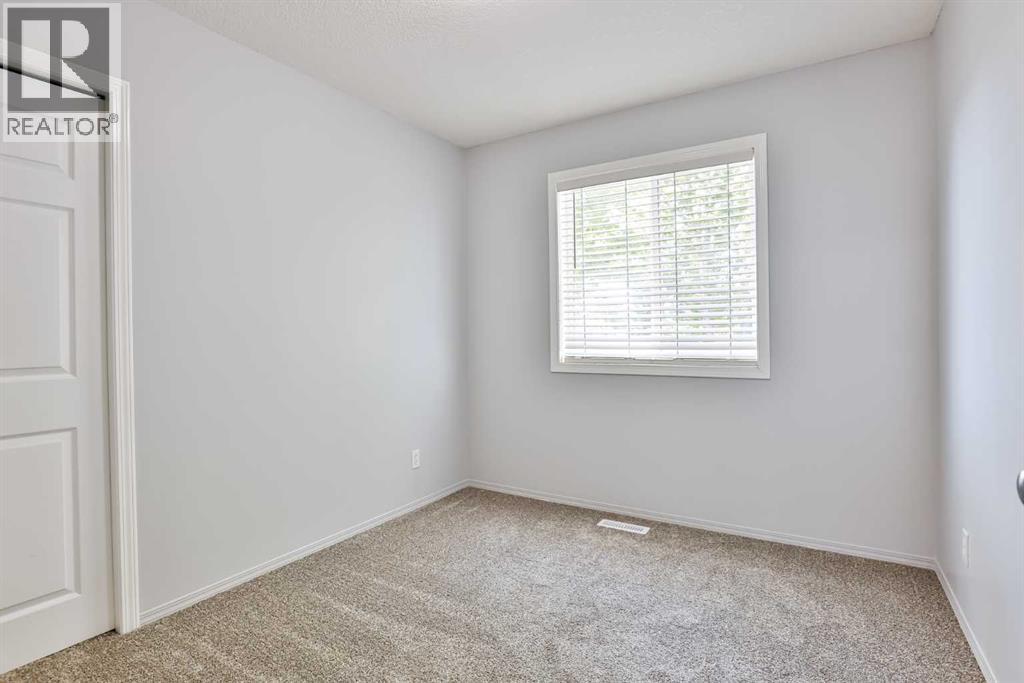 30 Mt Backus Crescent W, Lethbridge, Alberta  T1K 6P7 - Photo 13 - A2263787