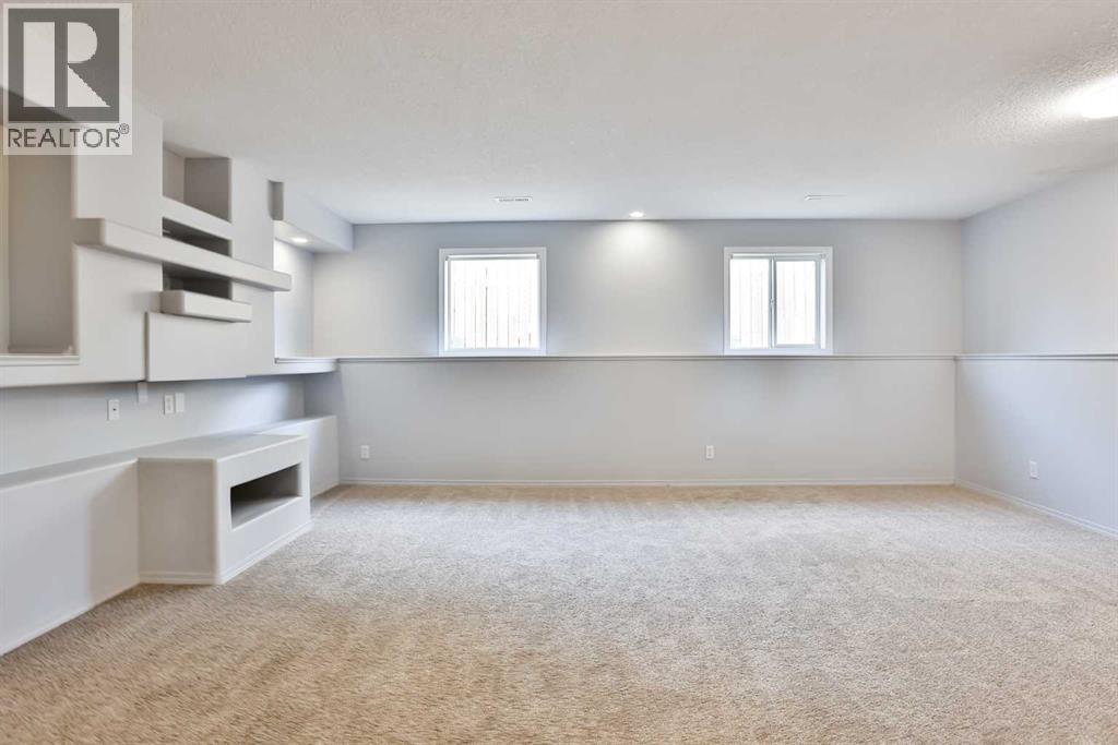 30 Mt Backus Crescent W, Lethbridge, Alberta  T1K 6P7 - Photo 18 - A2263787