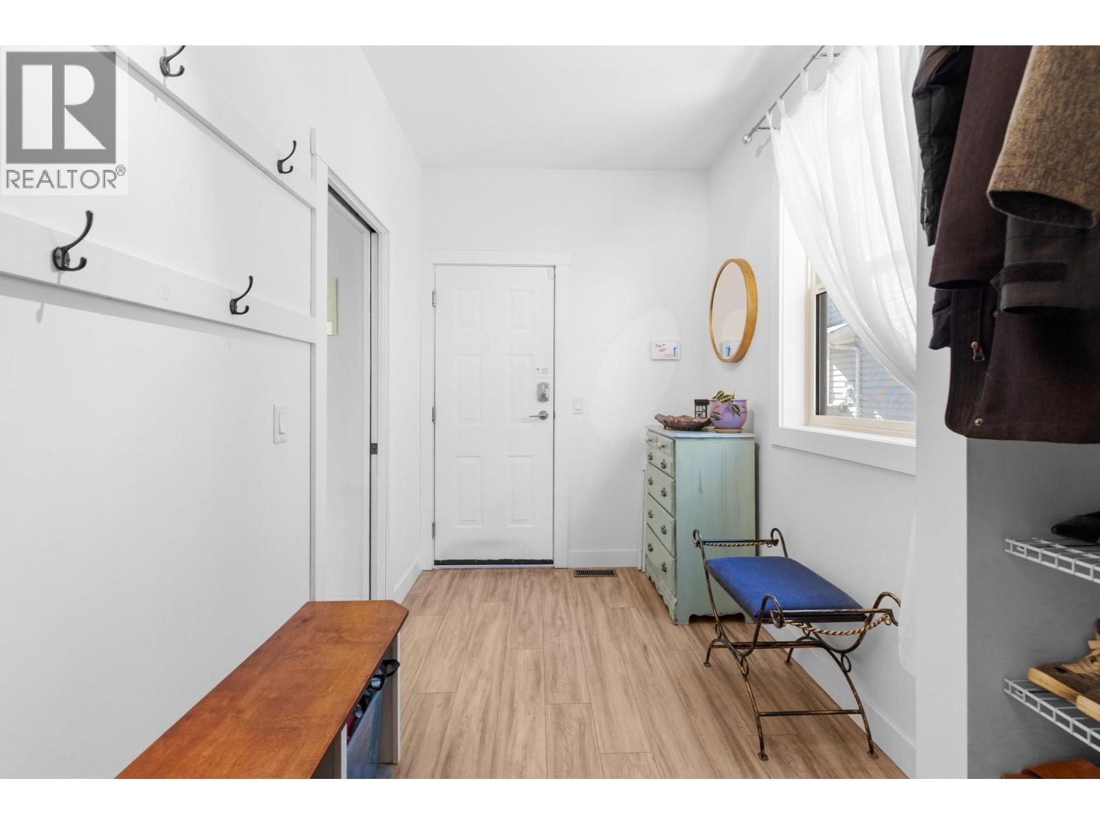 898 Paret Crescent, Kelowna, British Columbia  V1W 4X8 - Photo 32 - 10365802
