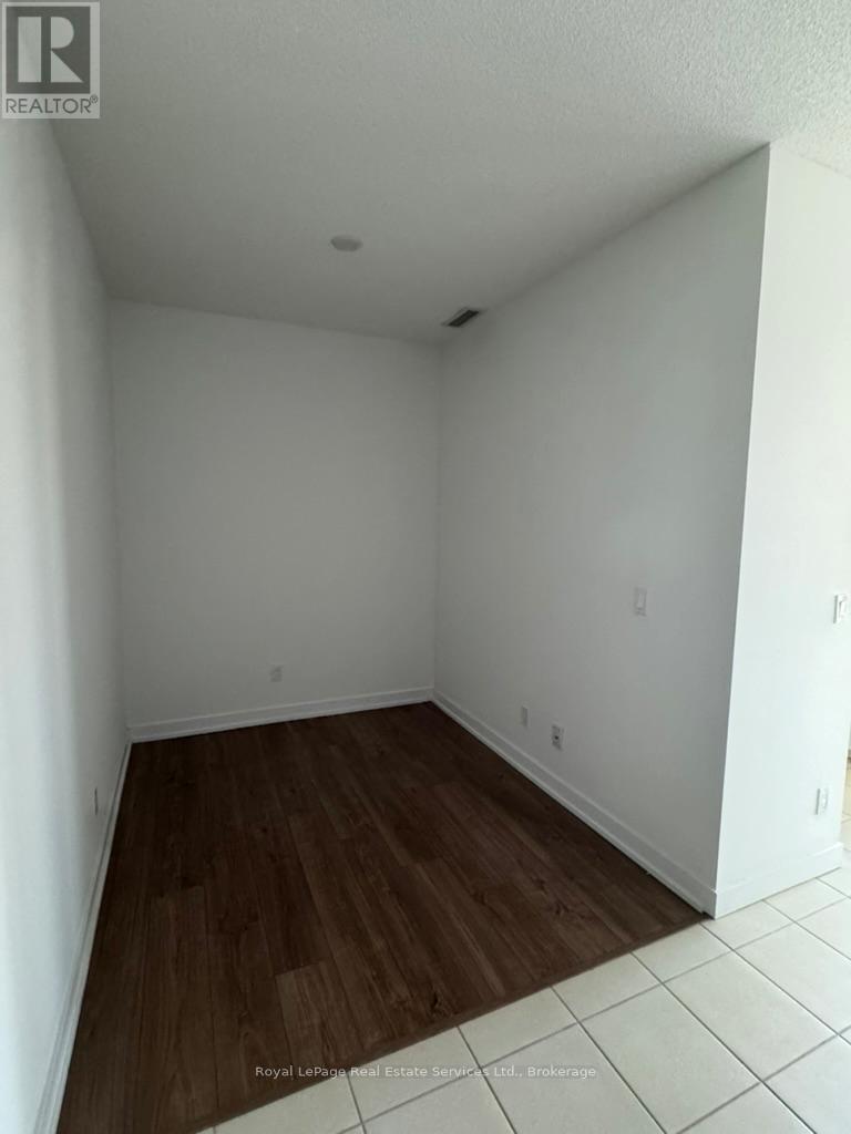 213 - 8 Trent Avenue, Toronto, Ontario  M4C 0A6 - Photo 22 - E12467297